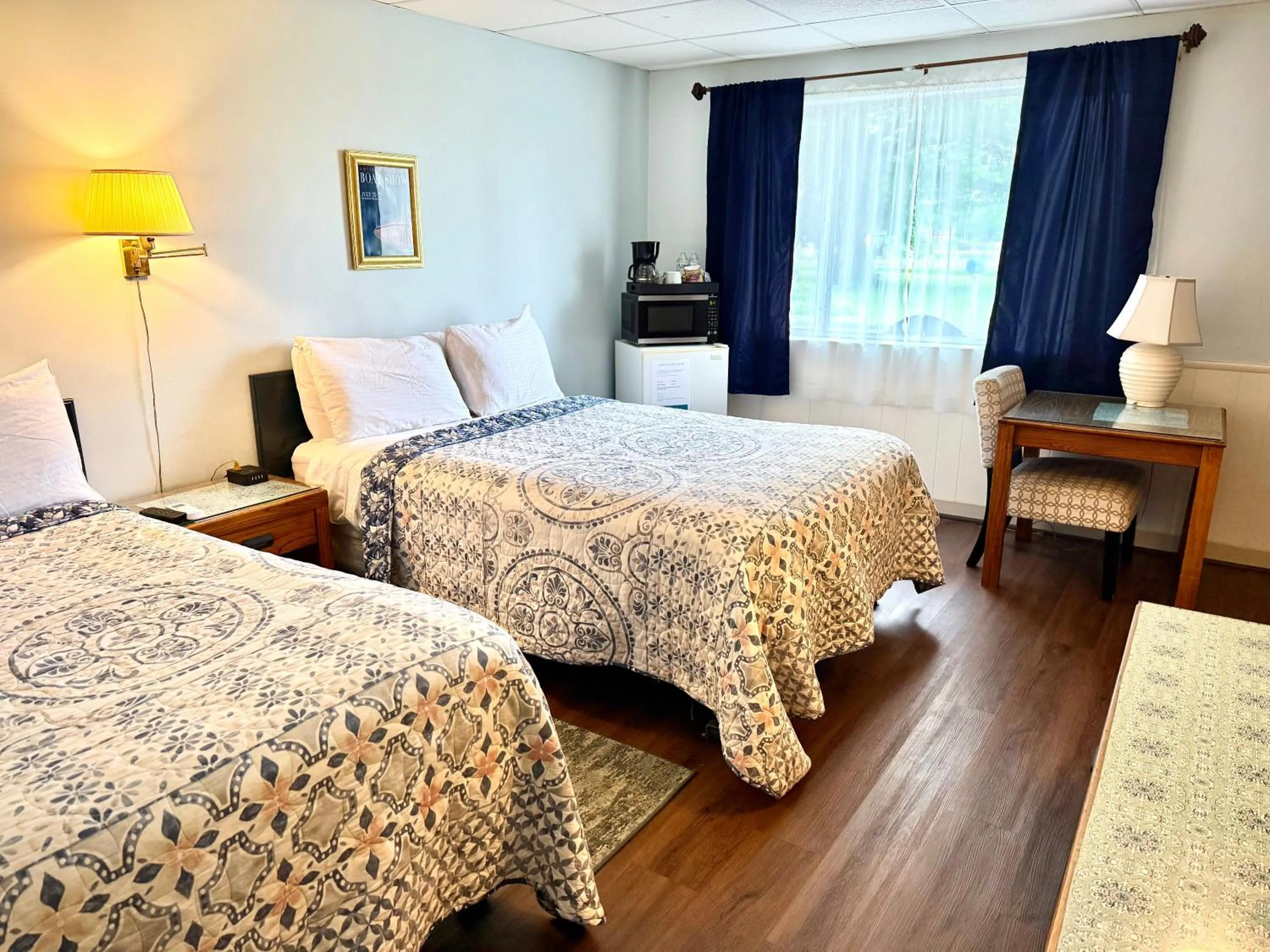 Bedroom, Bed in Skaneateles Inn on 20