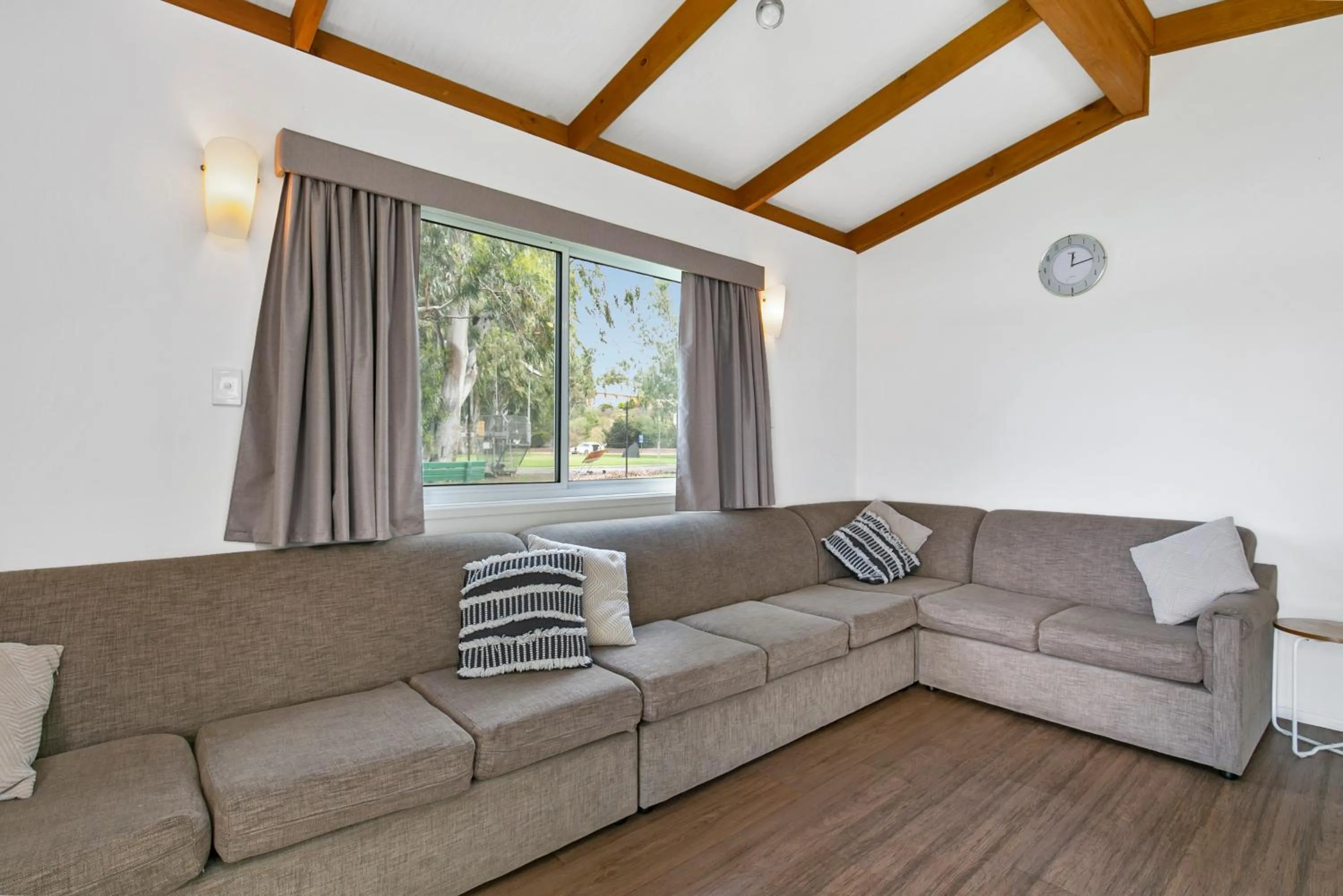 Living room in BIG4 Mannum Holiday Park