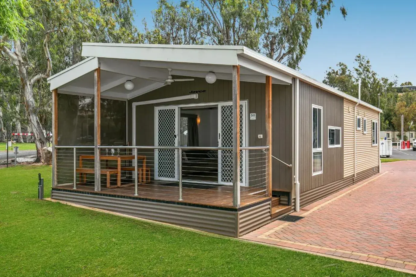 Three-Bedroom Villa in BIG4 Mannum Holiday Park Three-Bedroom Villa in BIG4 Mannum Holiday Park
