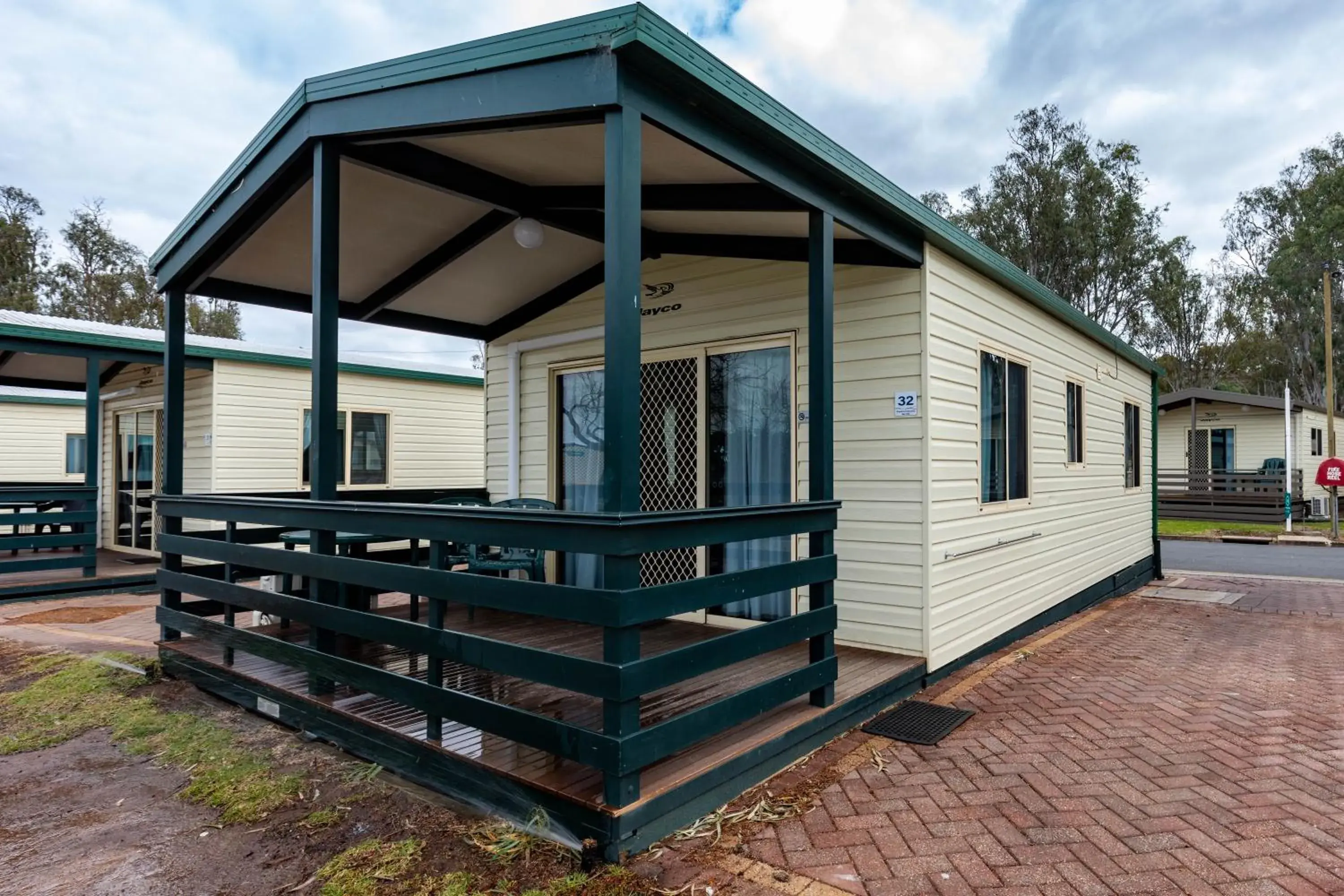 One-Bedroom Villa in BIG4 Mannum Holiday Park One-Bedroom Villa in BIG4 Mannum Holiday Park
