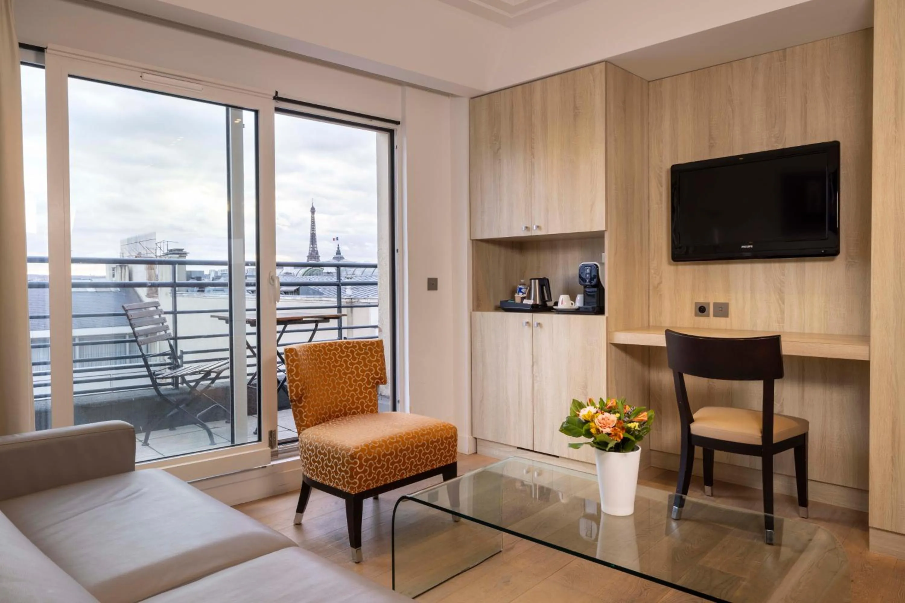 Landmark view in Hôtel De Castiglione