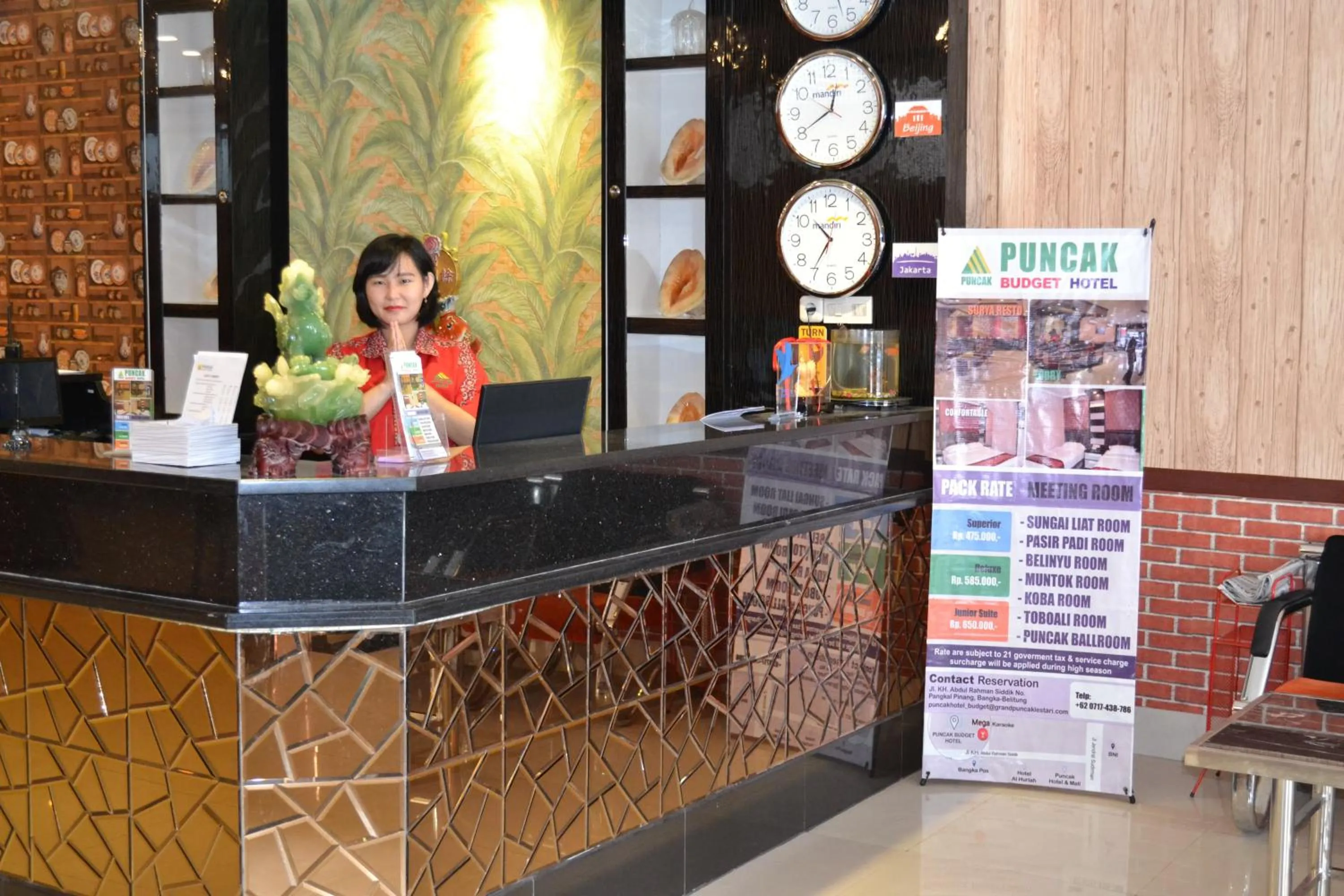 Lobby or reception in Puncak Budget Hotel