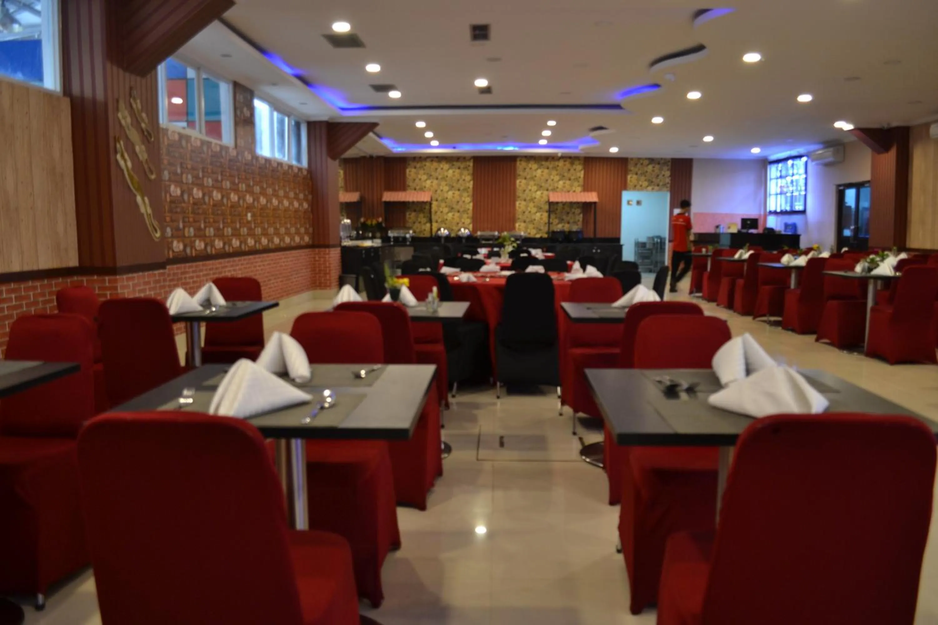Restaurant/places to eat in Puncak Budget Hotel