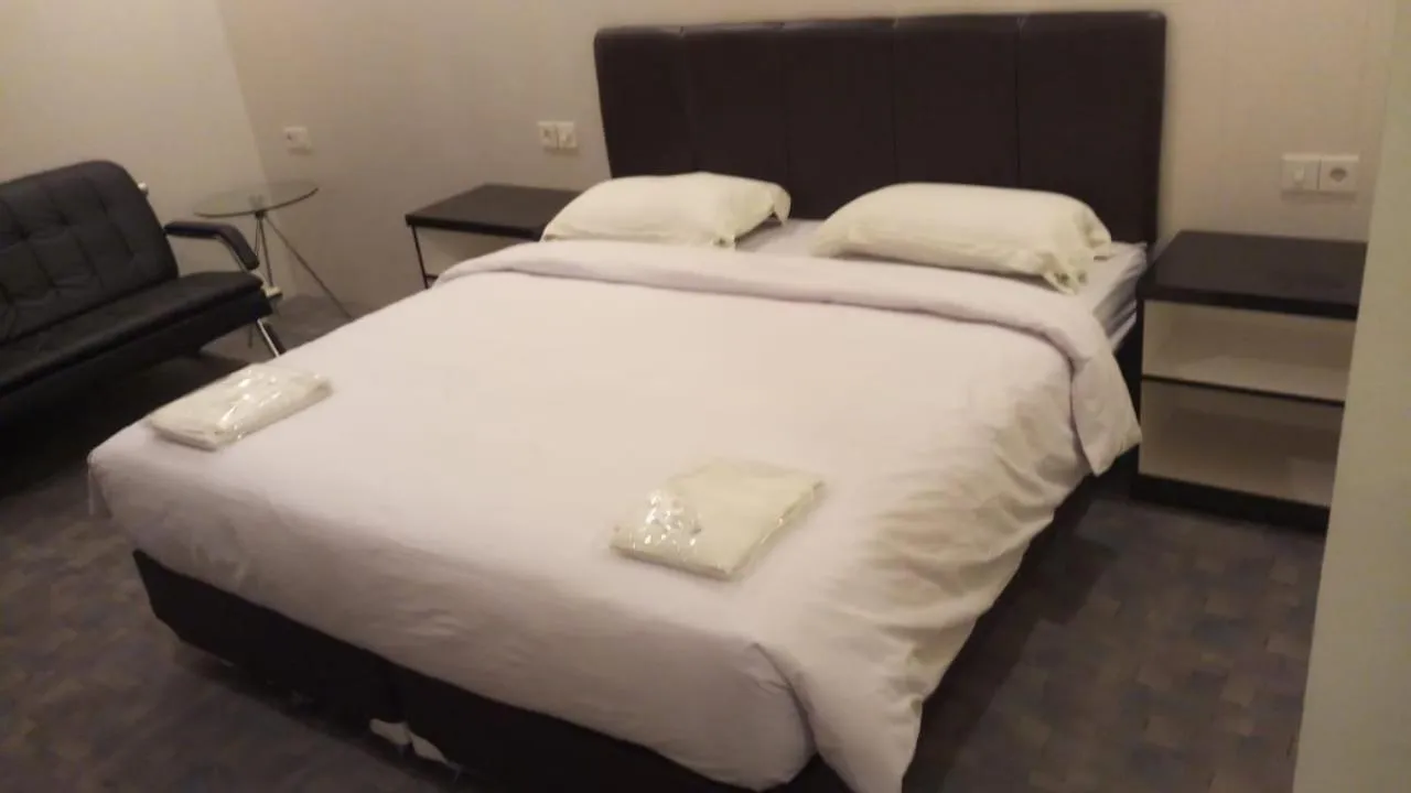 Bed in Puncak Budget Hotel