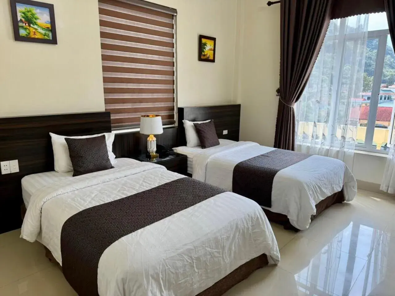 Deluxe Twin Room in Royal Hotel Ha Giang Deluxe Twin Room in Royal Hotel Ha Giang