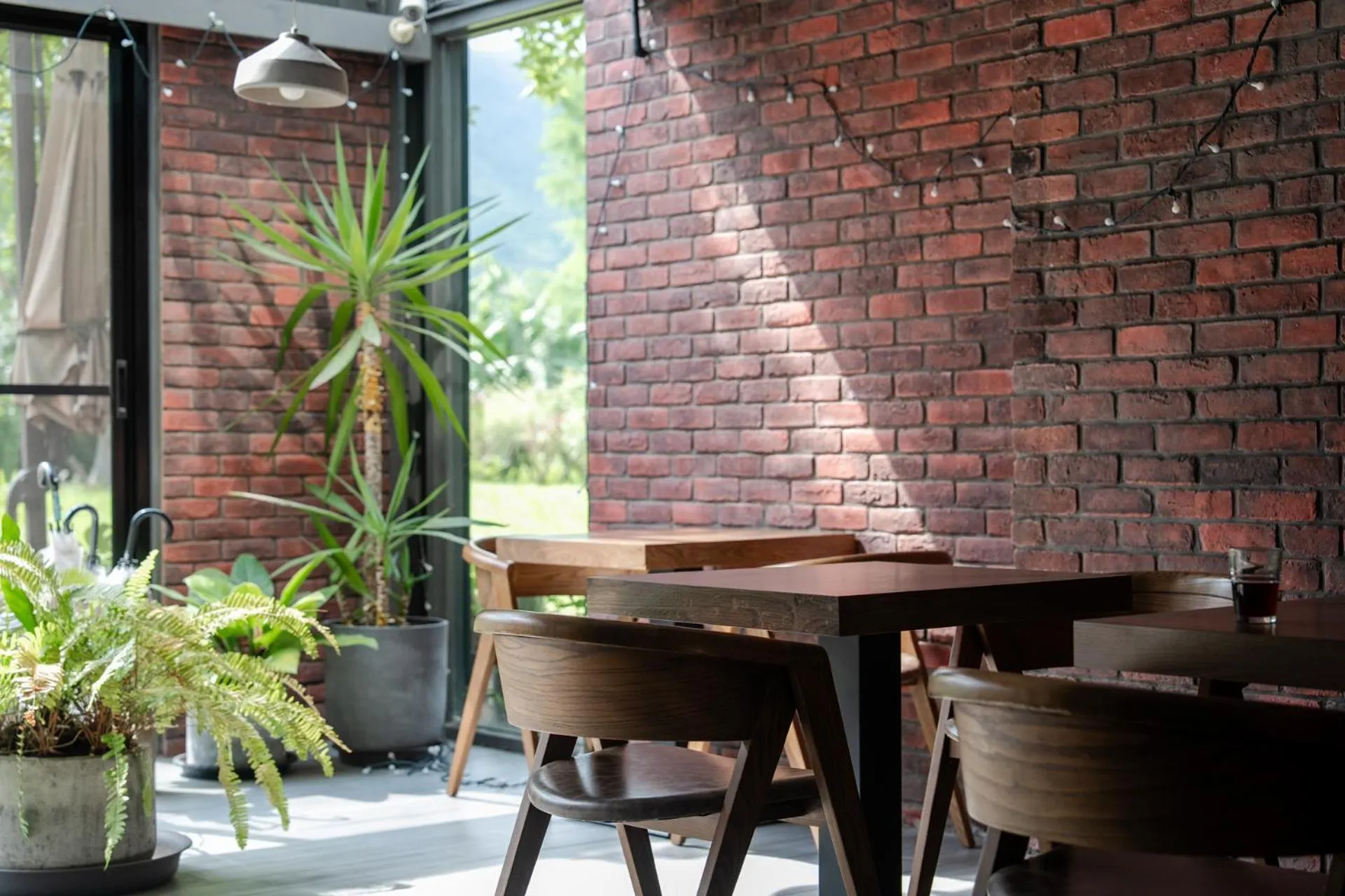 Restaurant/places to eat in Onsense Villa