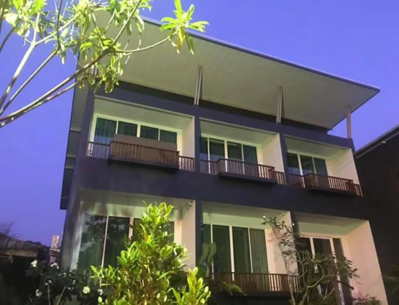 Property building in Mukrada House Boutique Hometel Krabi