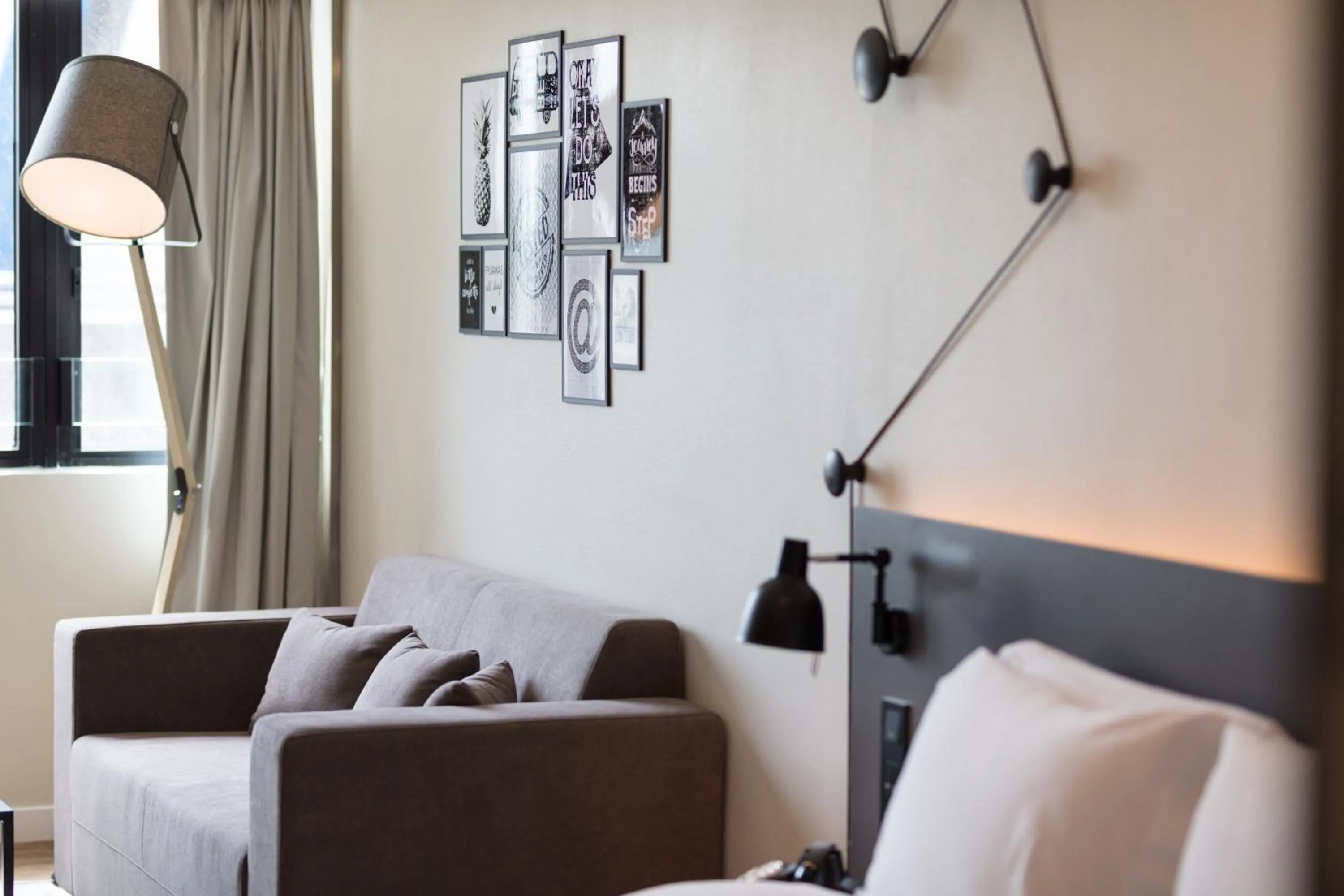 Bedroom in Pentahotel Hong Kong, Tuen Mun