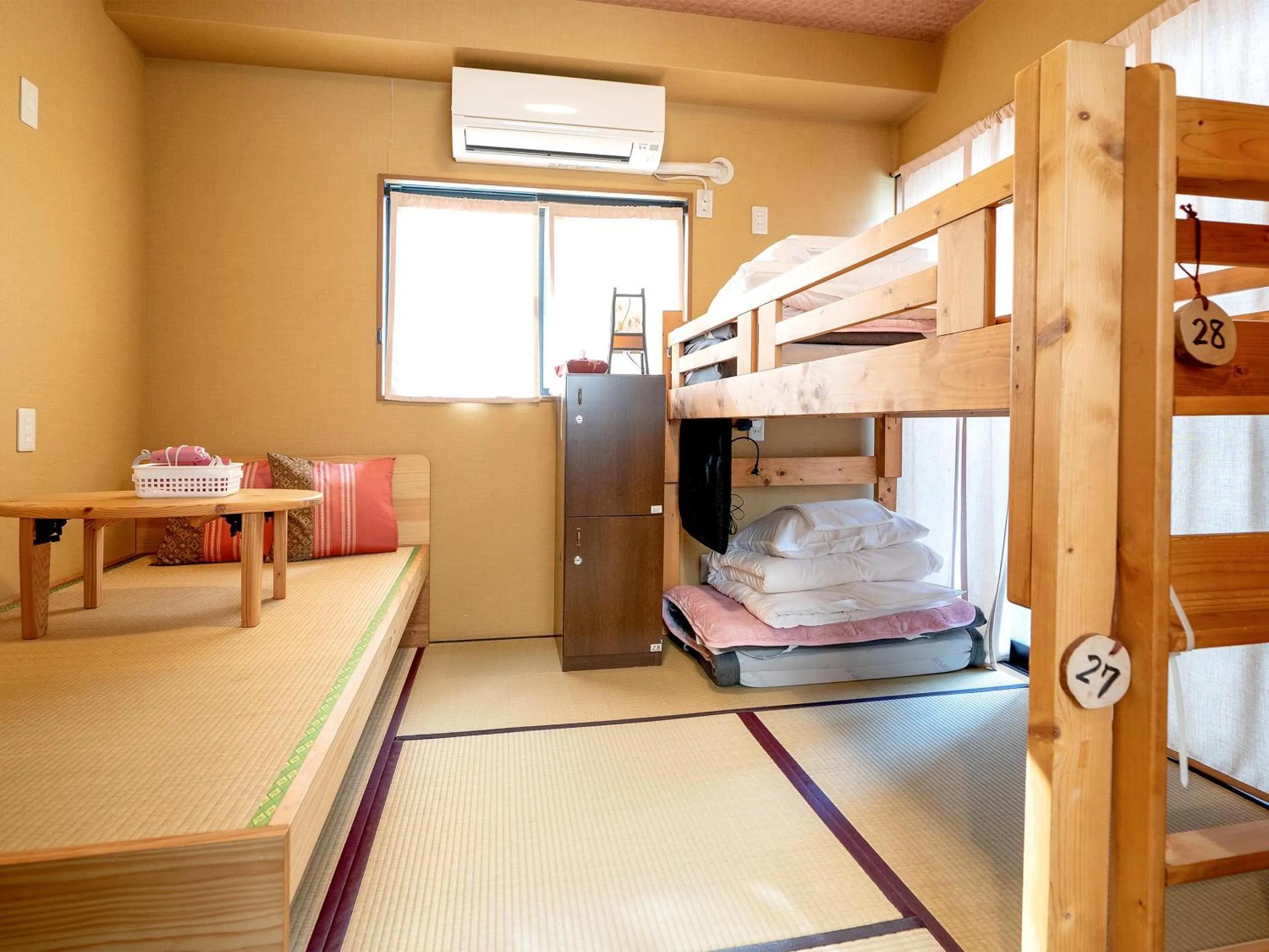 bunk bed, Bed in Guest House Nakaima