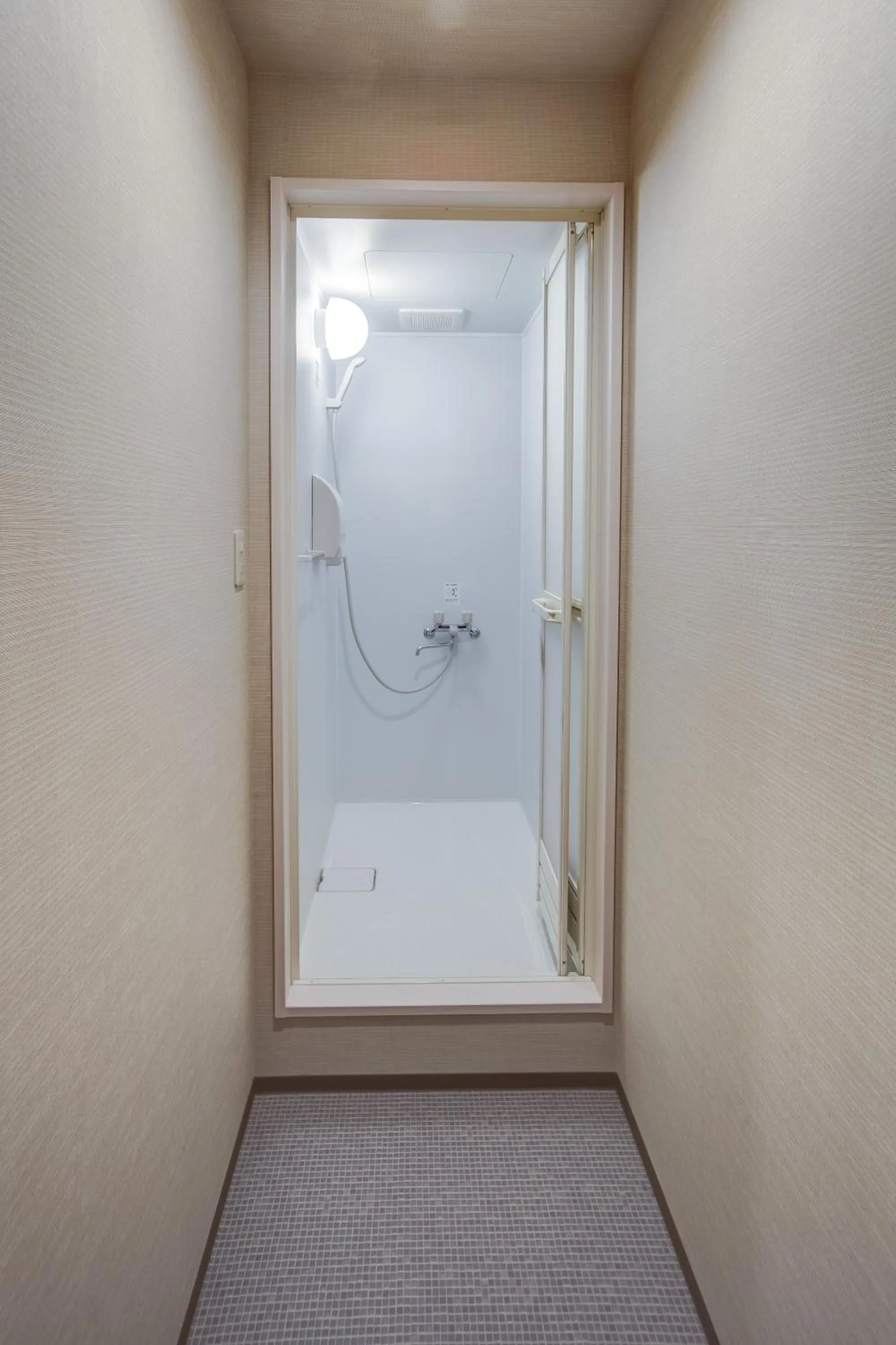 Shower in Guest House Nakaima