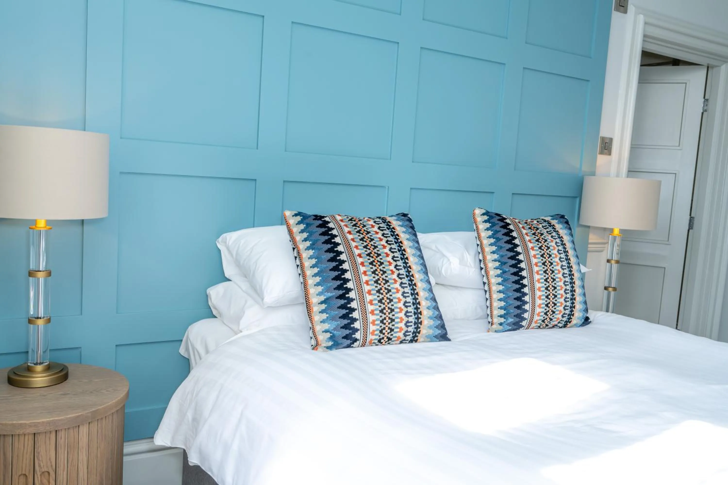 Bed in The Golden Lion Hotel