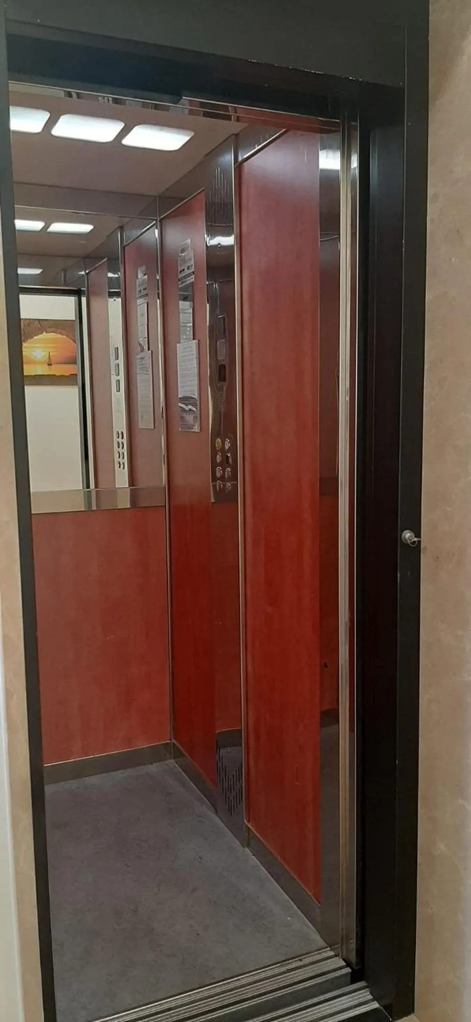elevator in Villa Pacis