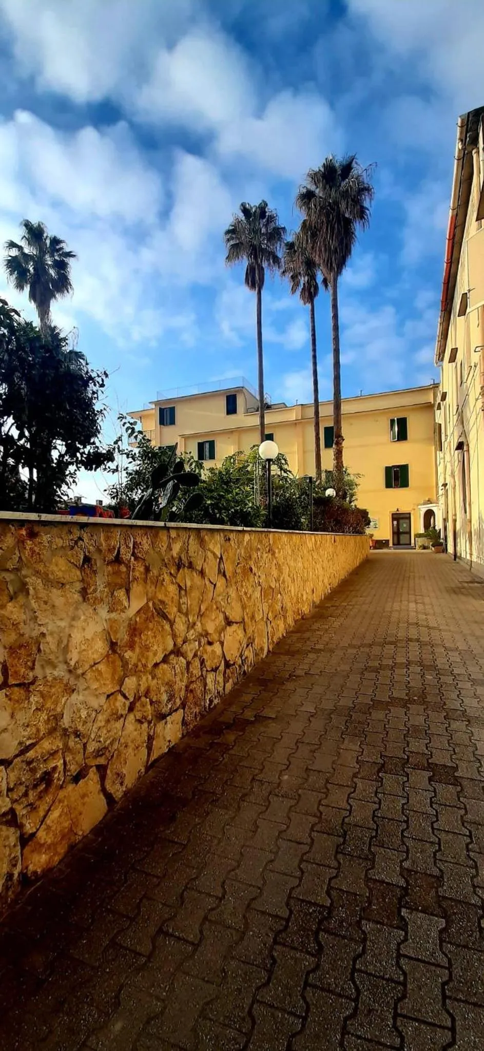 Property building in Villa Pacis