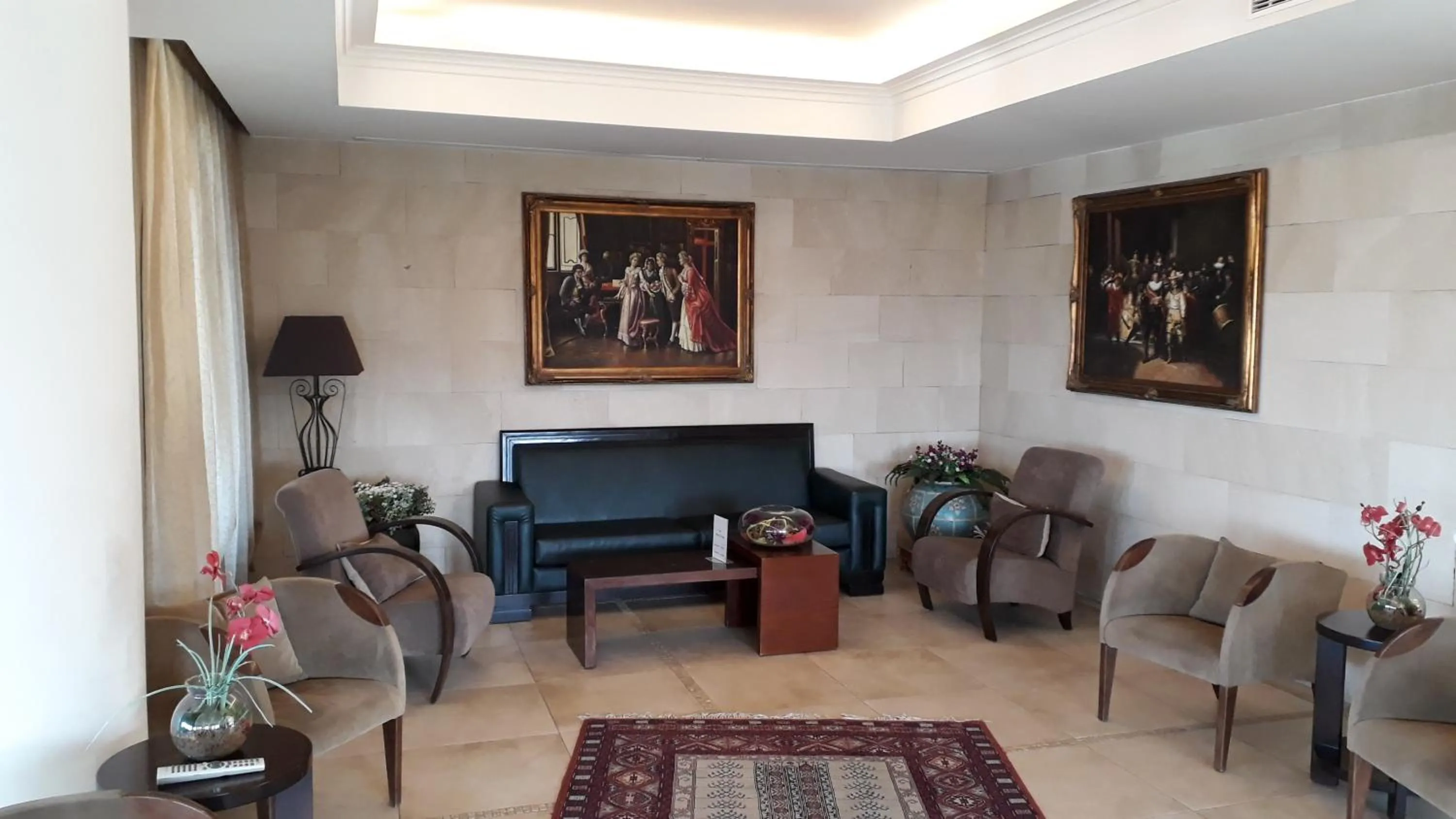 Communal lounge/ TV room in Victory Byblos Hotel & Spa