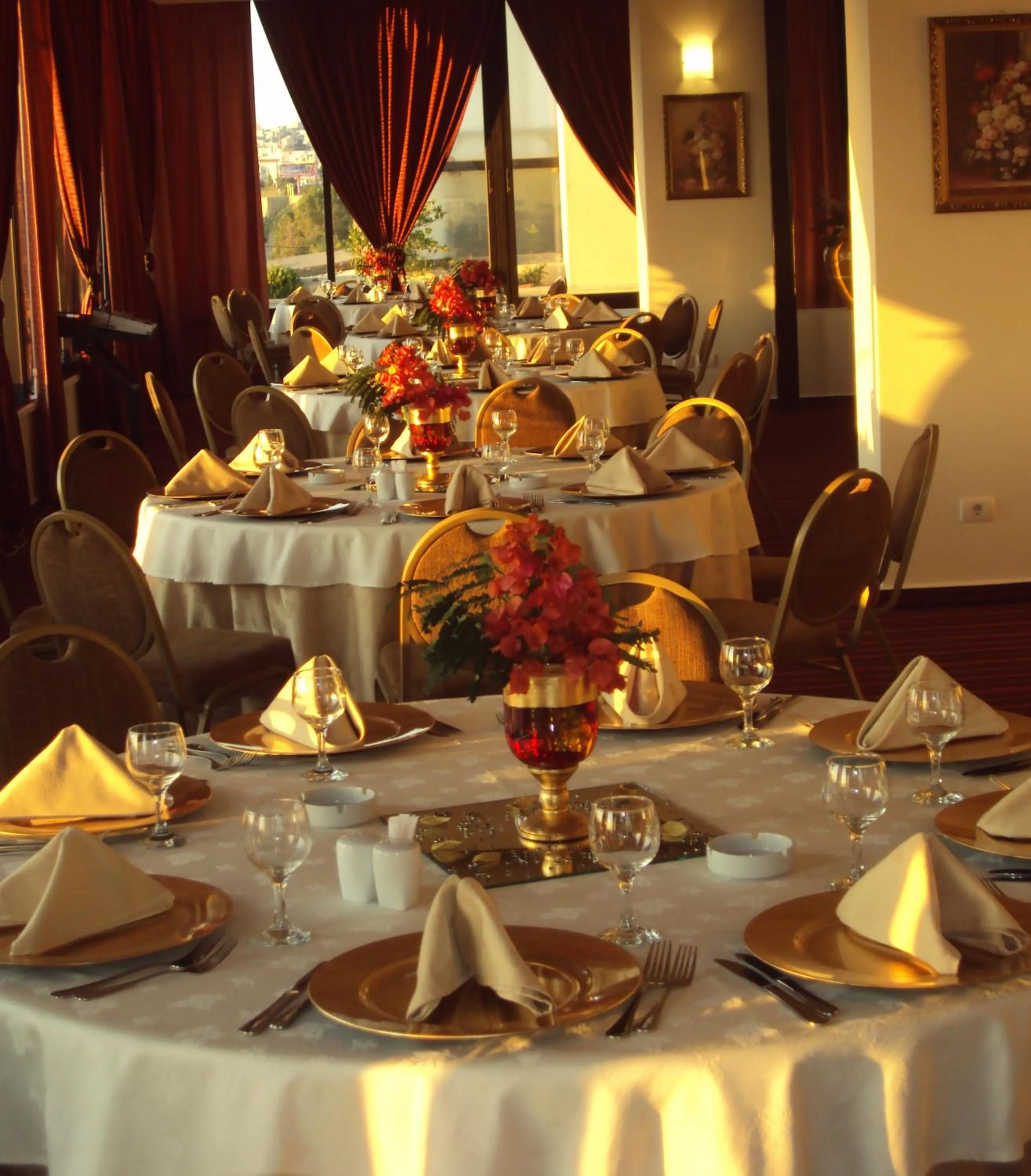 Restaurant/places to eat in Victory Byblos Hotel & Spa