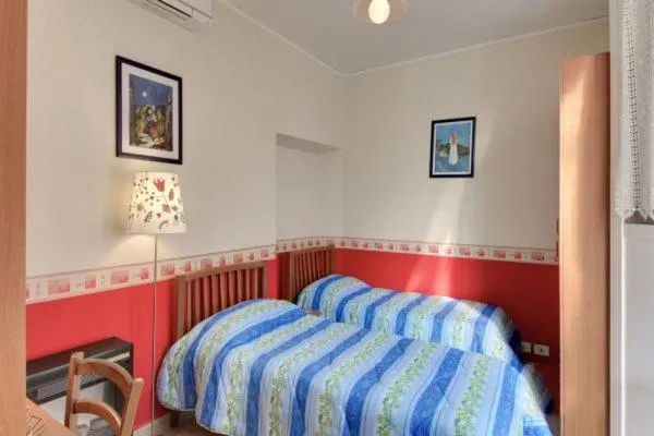 Bedroom, Bed in La Dolce Vita Colosseum