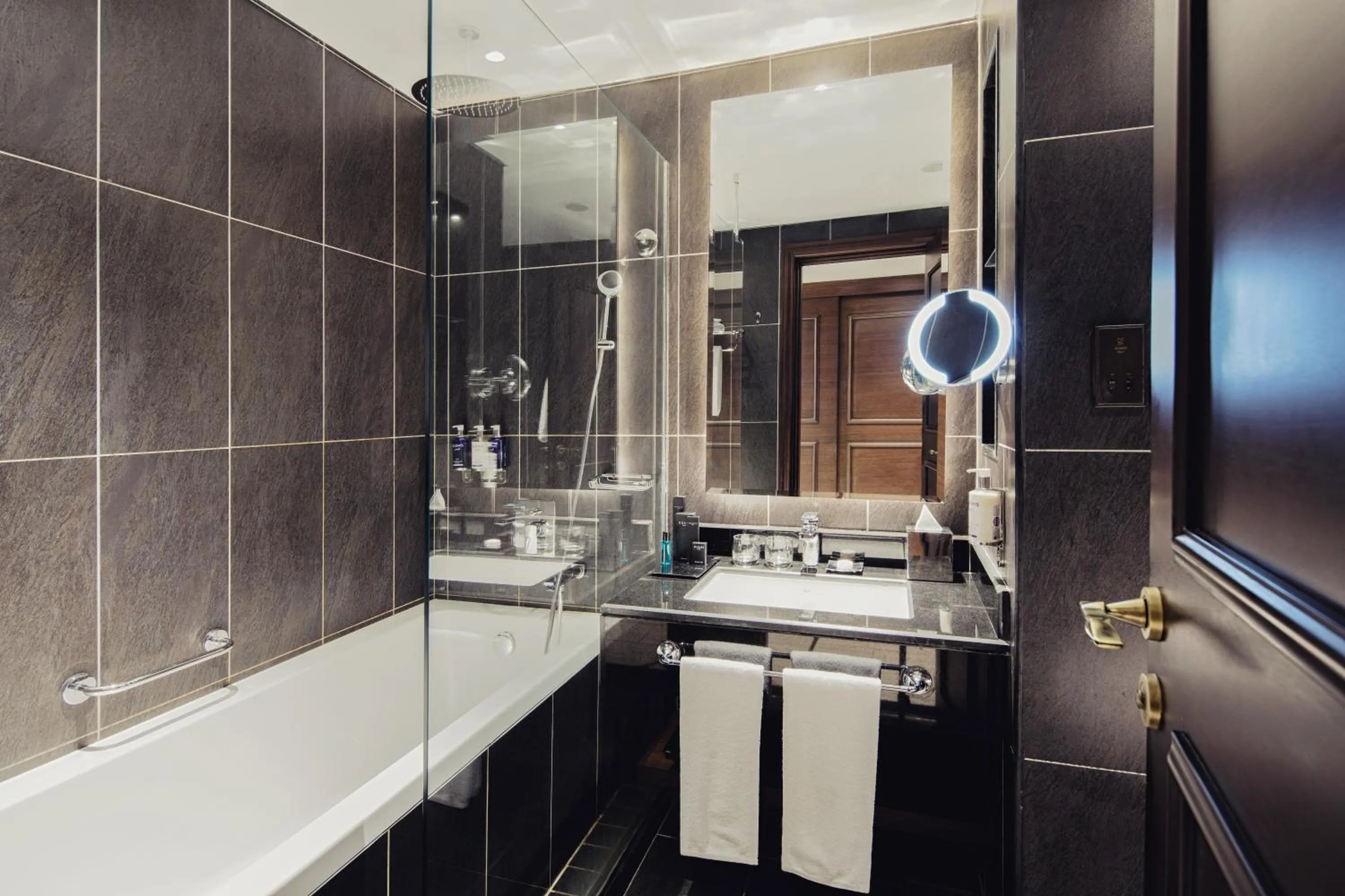 Bathroom in Dukes The Palm Dubai Hotel