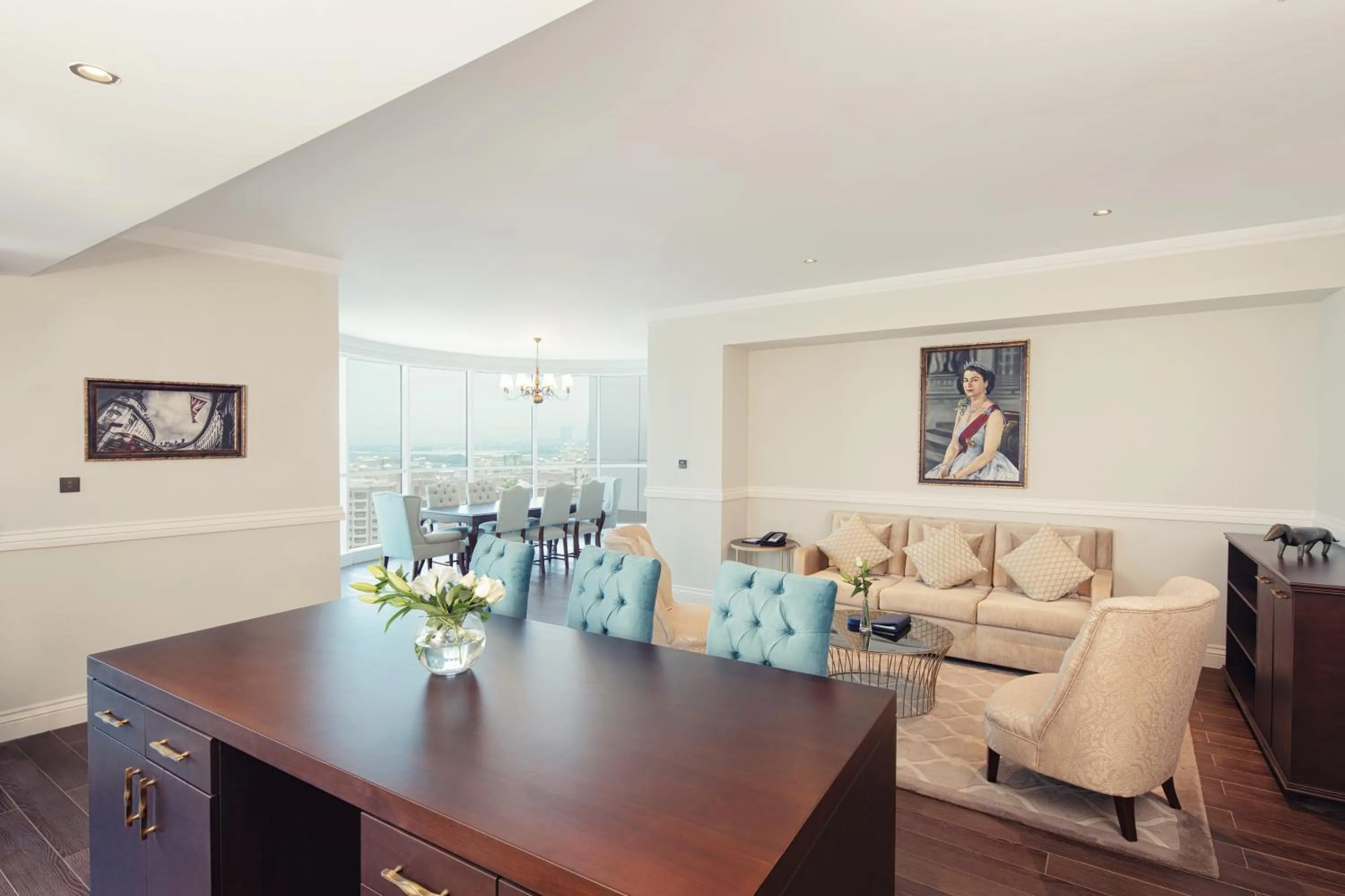 Living room in Dukes The Palm Dubai Hotel