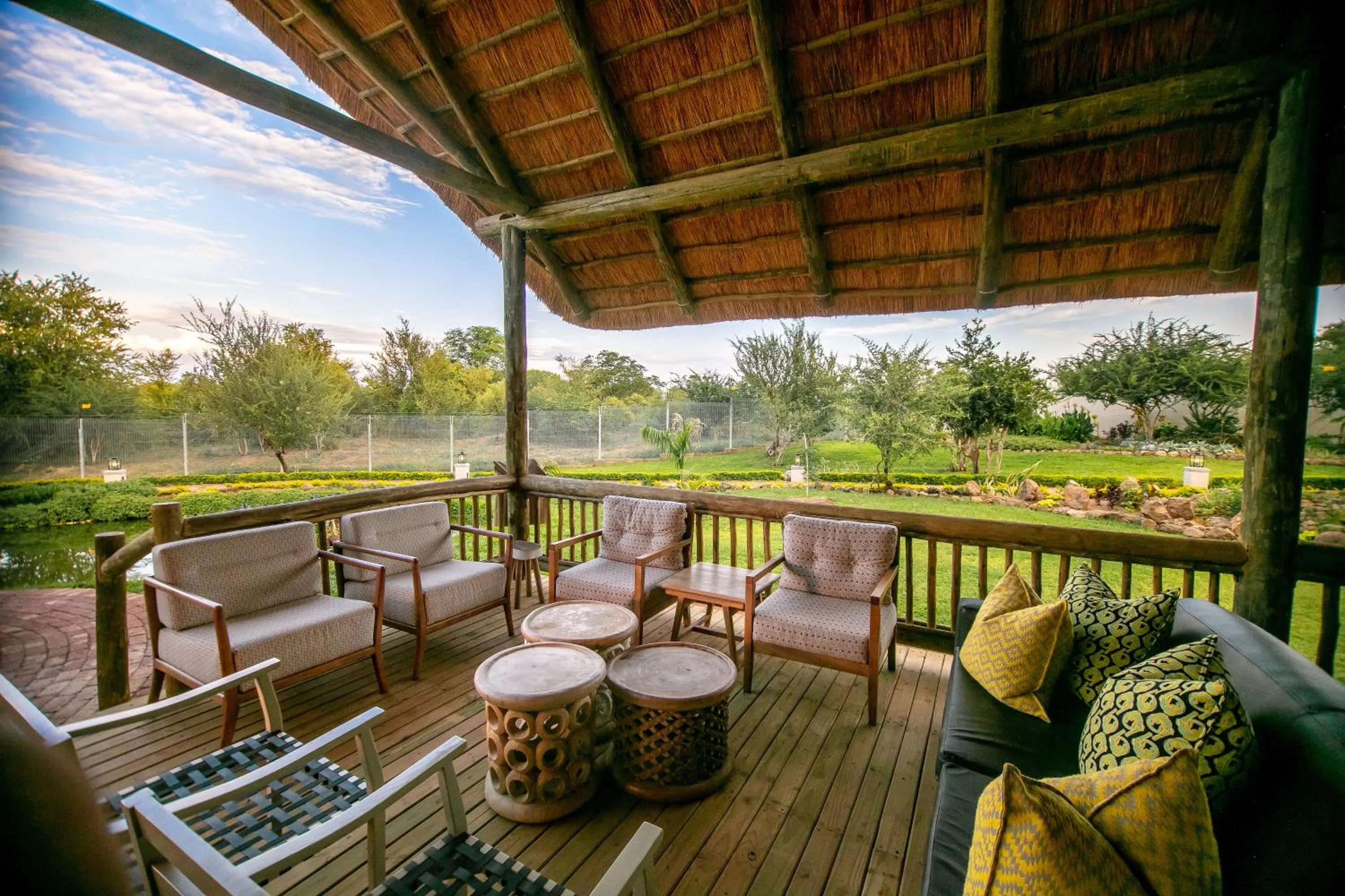 Lounge or bar in Shearwater's Explorers Village