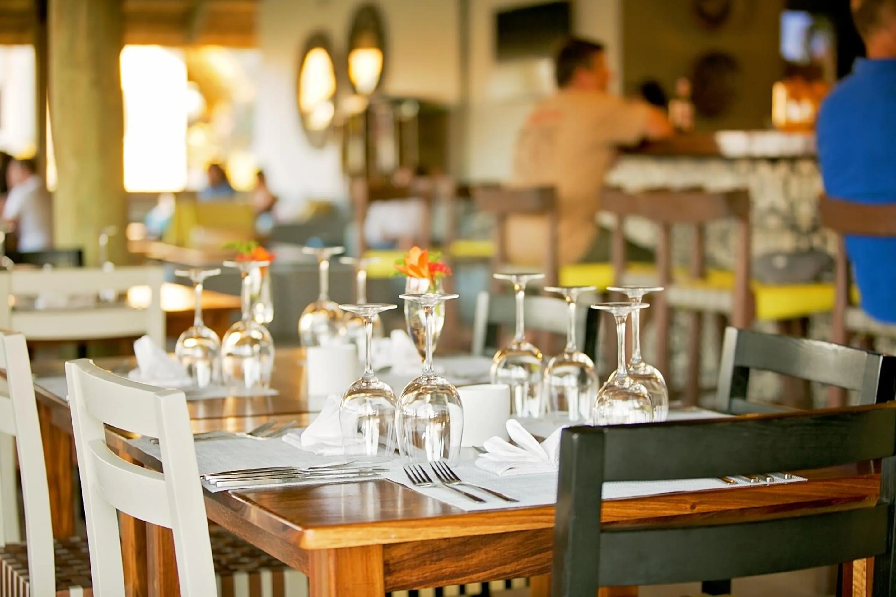 Restaurant/places to eat in Shearwater's Explorers Village