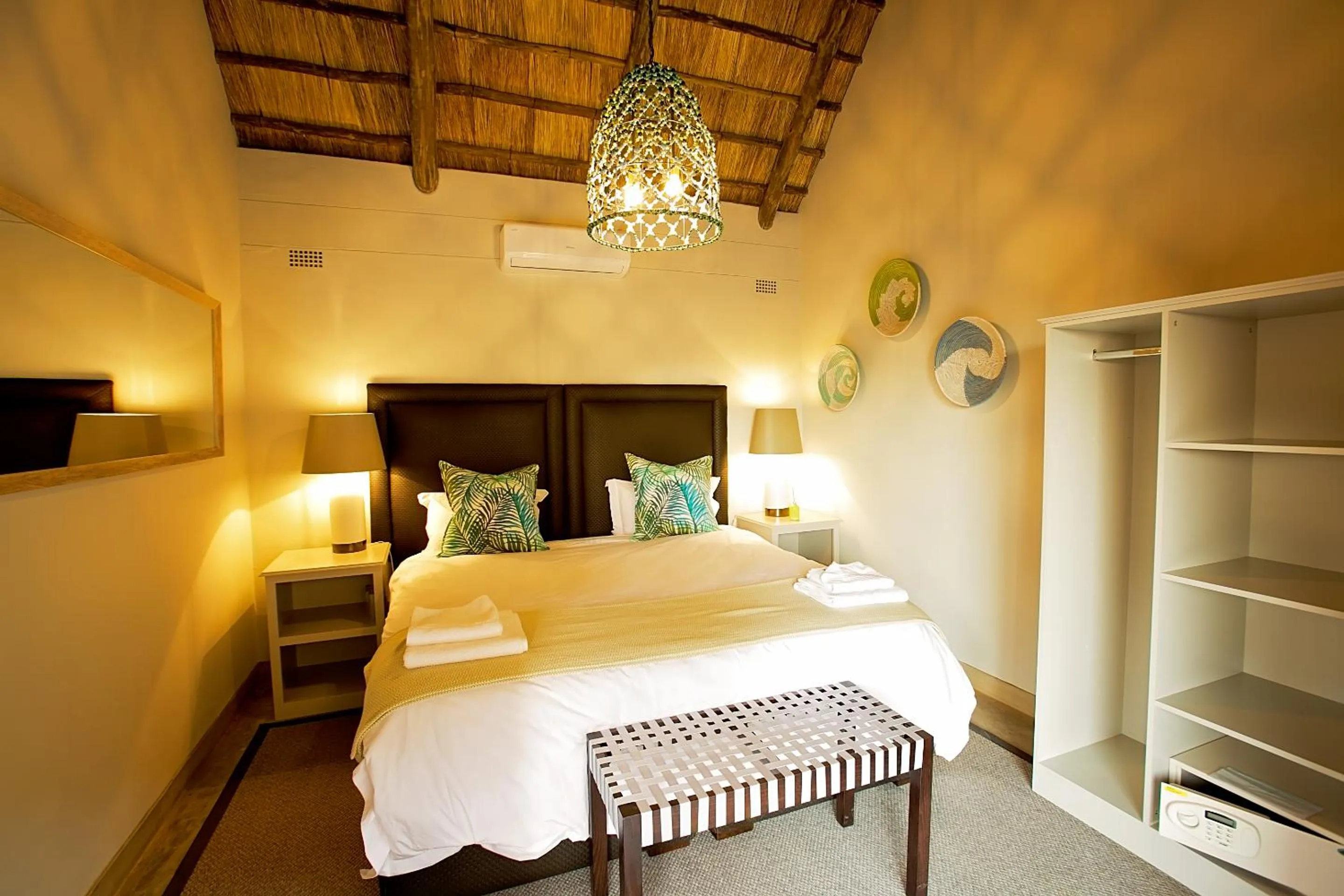 Bed in Shearwater's Explorers Village