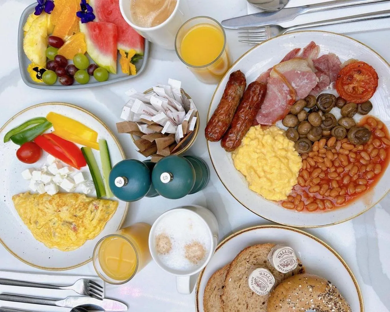 Breakfast in The Midland