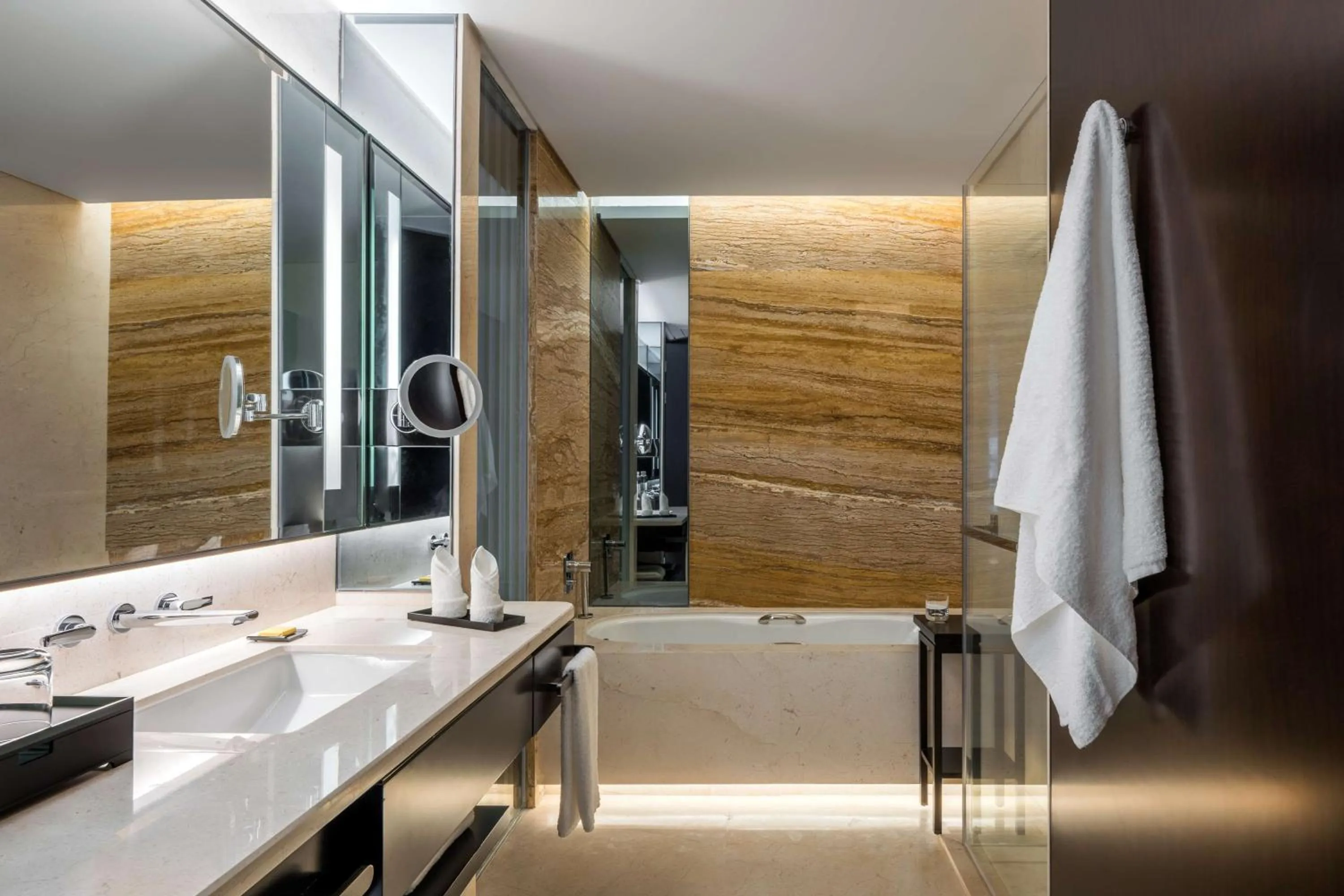 Photo of the whole room in Hyatt Regency Shanghai Global Harbor