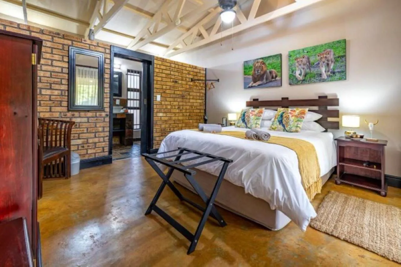 Property building, Bed in Dreamfields Guesthouse