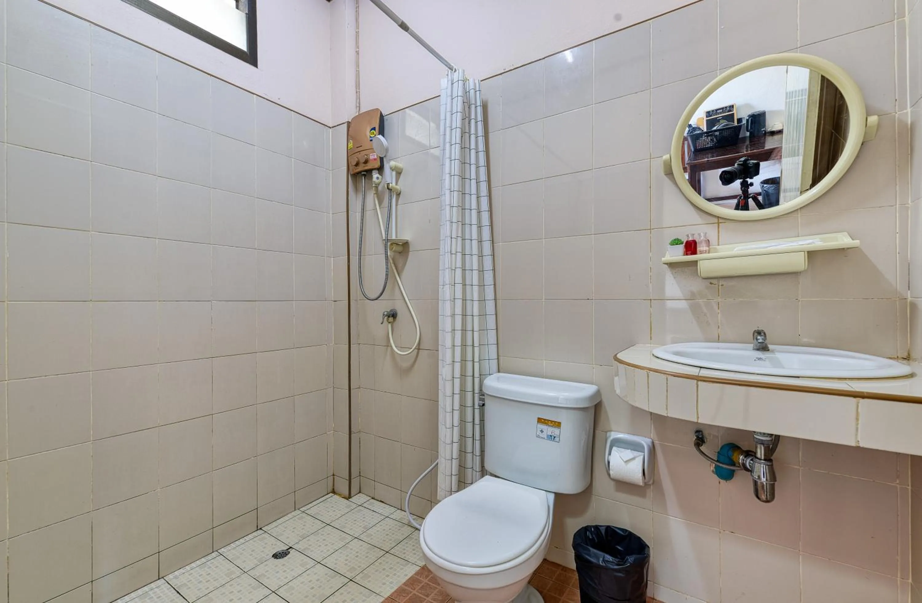 Shower in The Bulin Residence