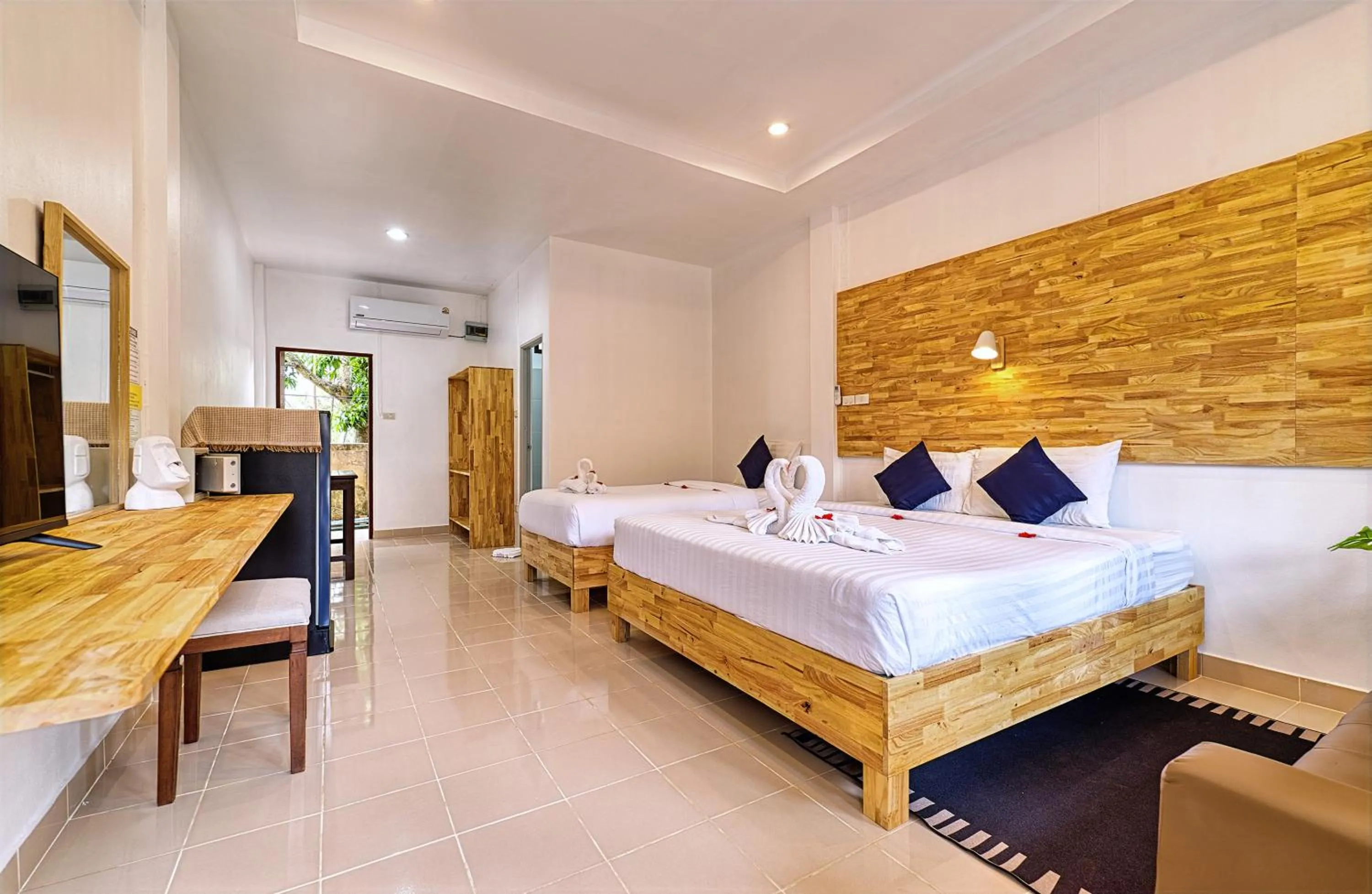 TV and multimedia, Bed in The Bulin Residence