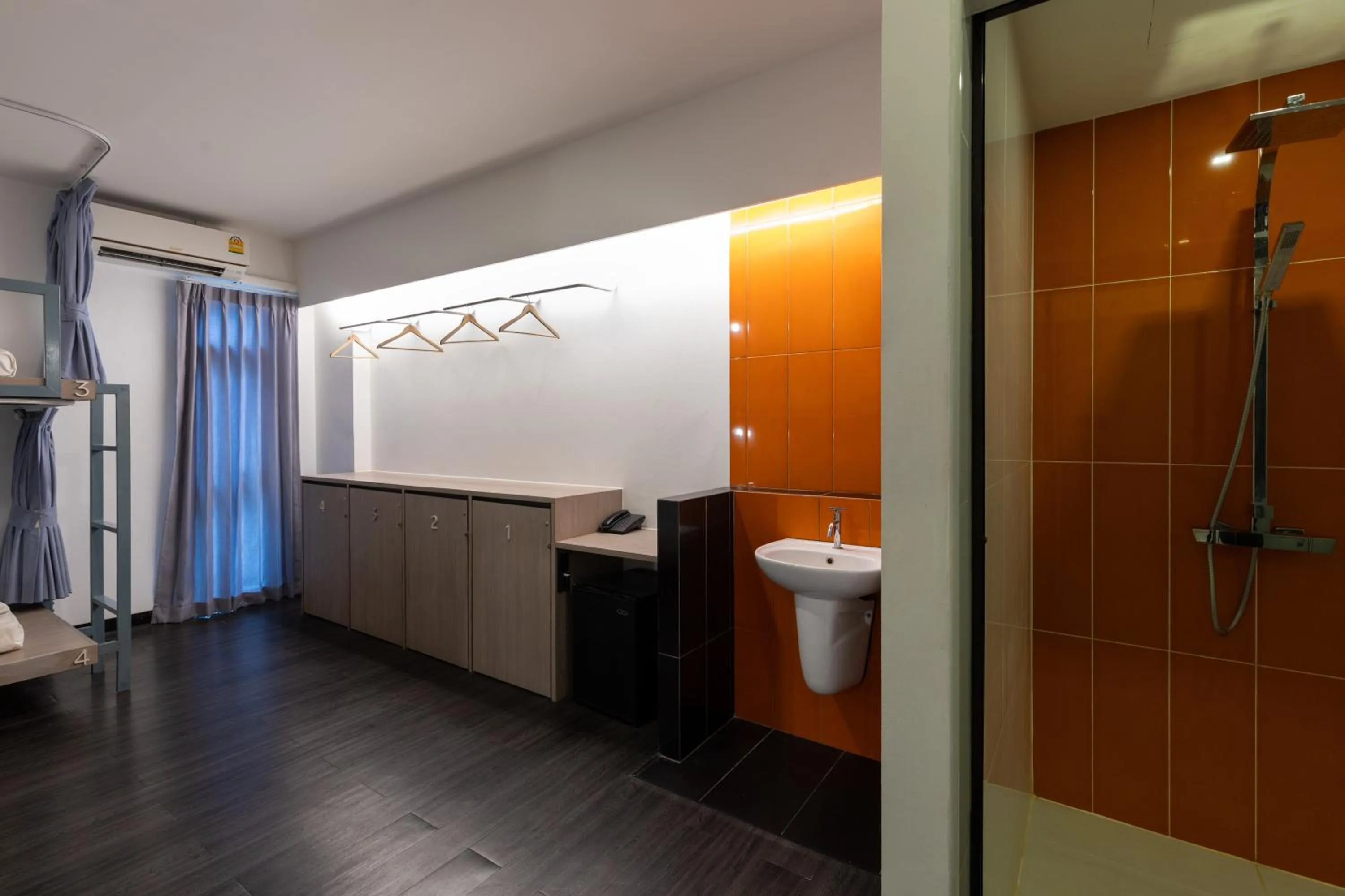 Shower in Wake Up Aonang Hotel