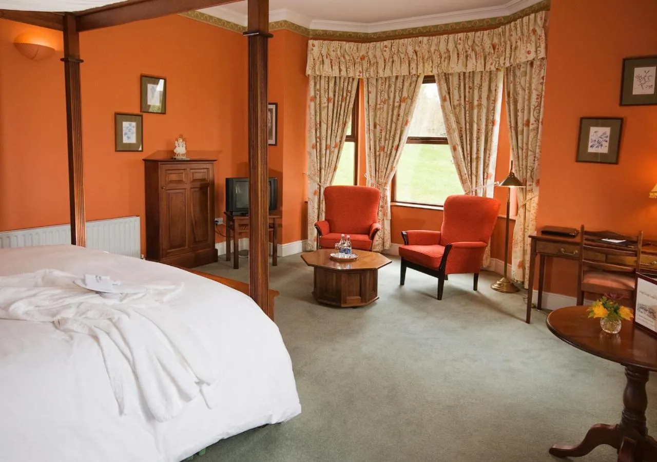 Bedroom in Lough Inagh Lodge Hotel