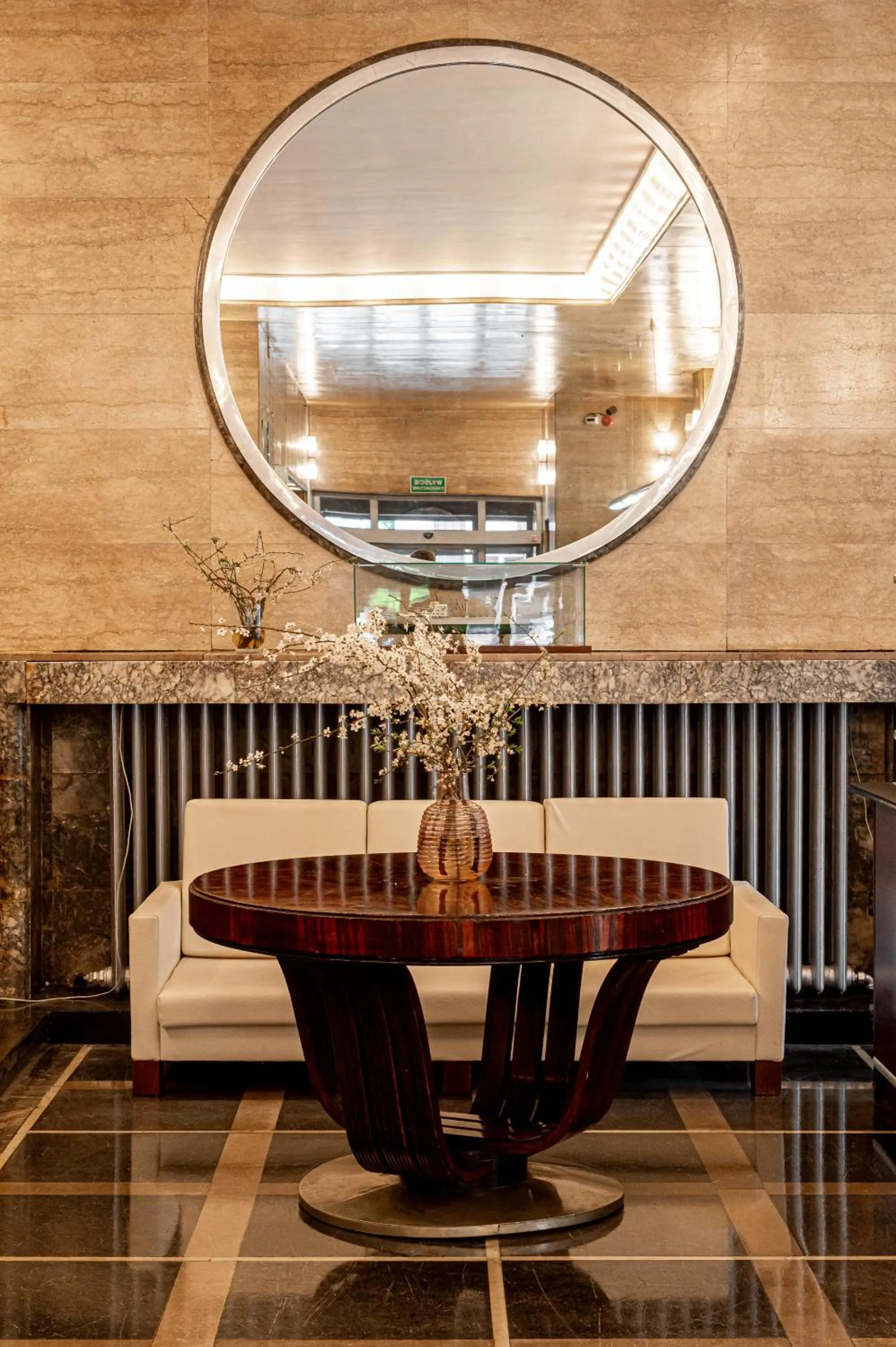 Lobby or reception in Nowy Dom Zdrojowy