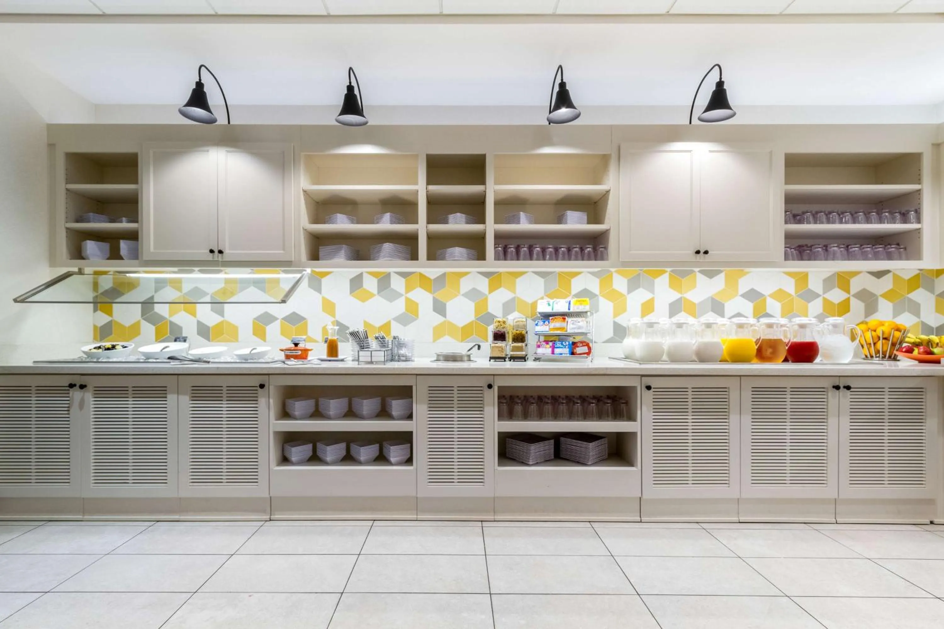 Restaurant/places to eat in Hyatt Place Blacksburg/University