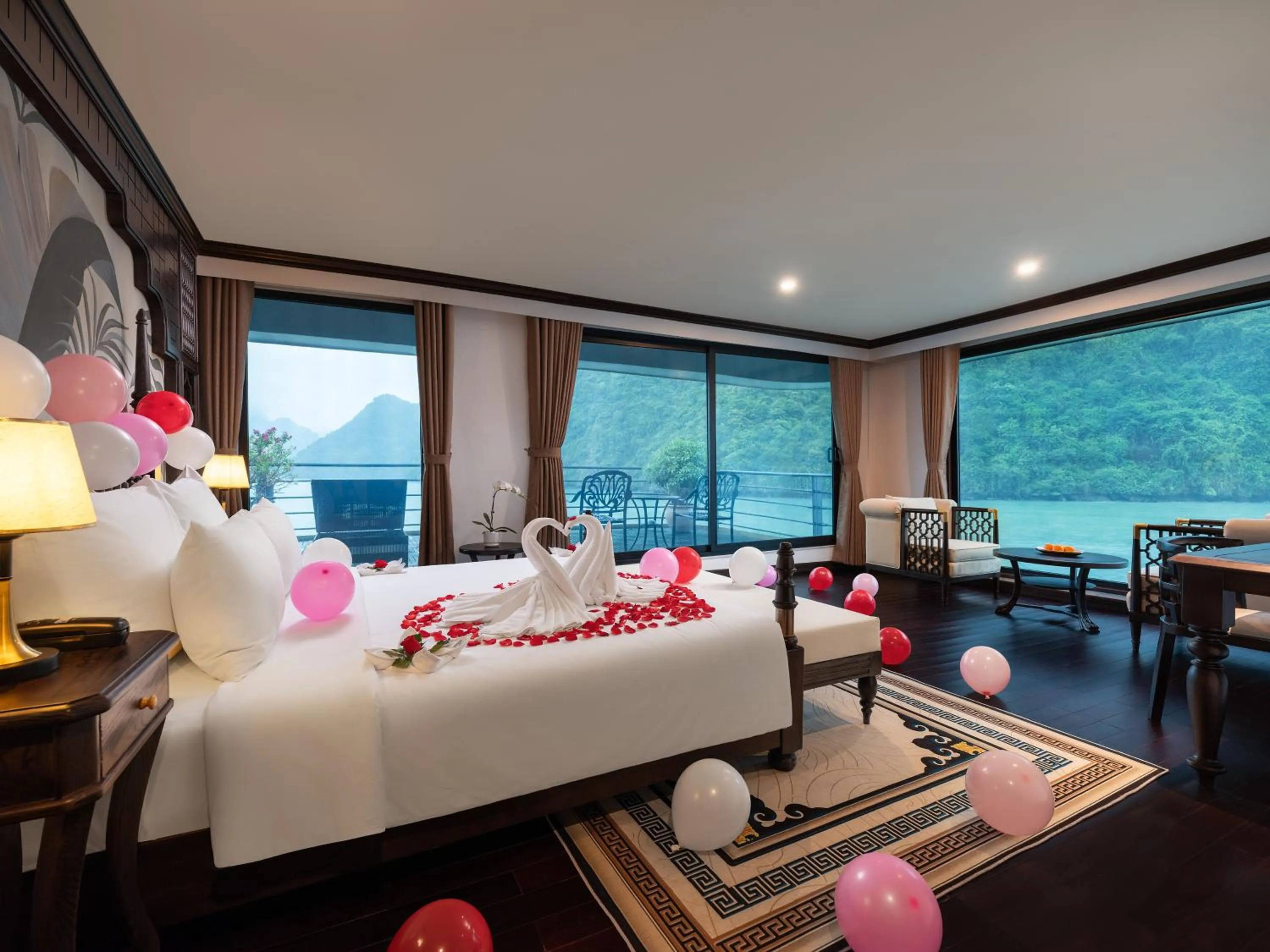 Bed in Era Cruise Halong Bay by Venus Group