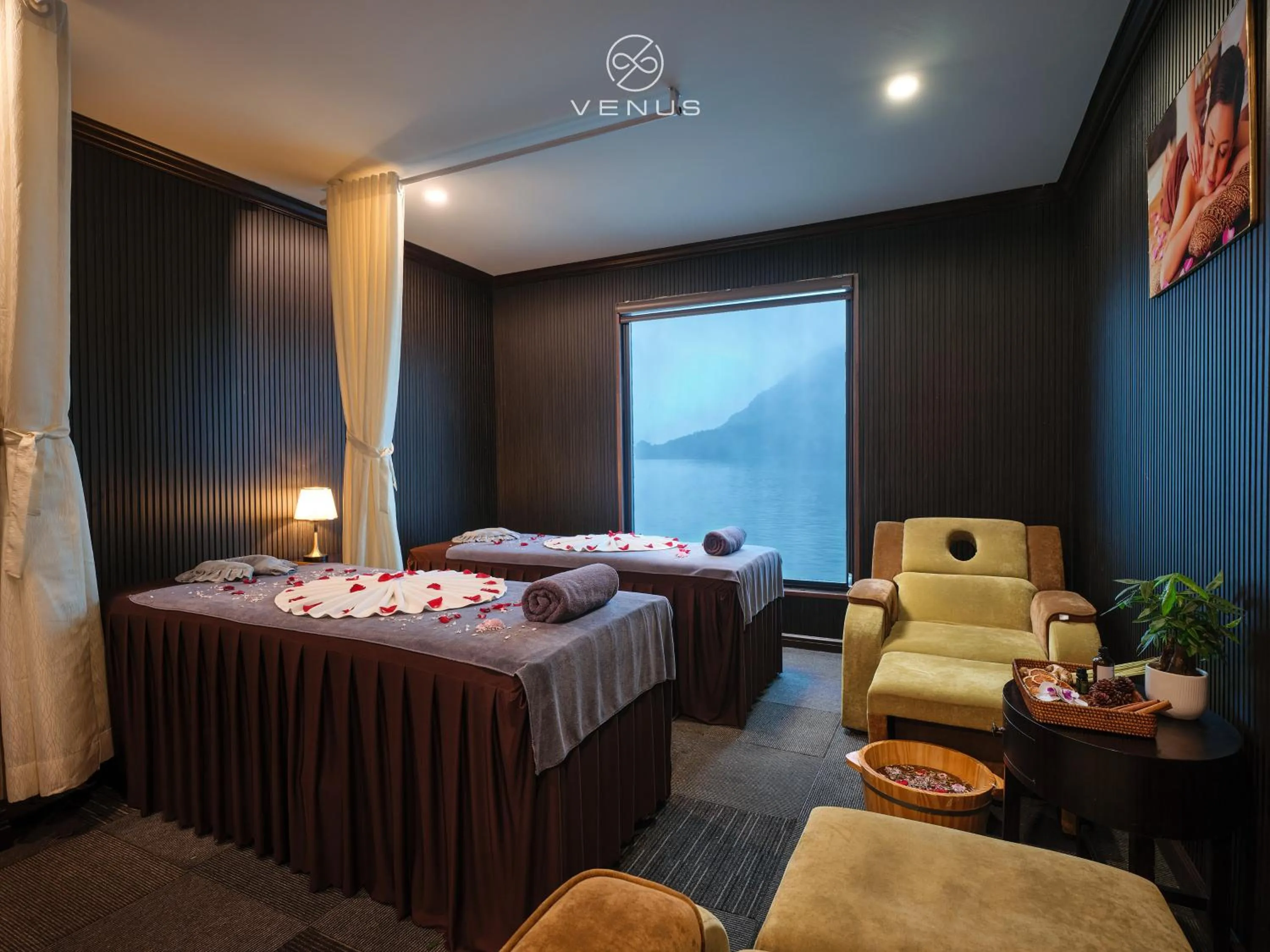 Massage, Bed in Era Cruise Halong Bay by Venus Group