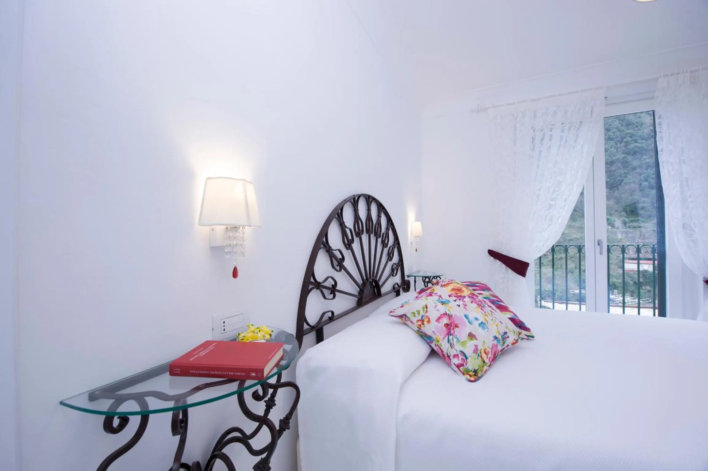 Bedroom, Bed in La Valle Delle Ferriere