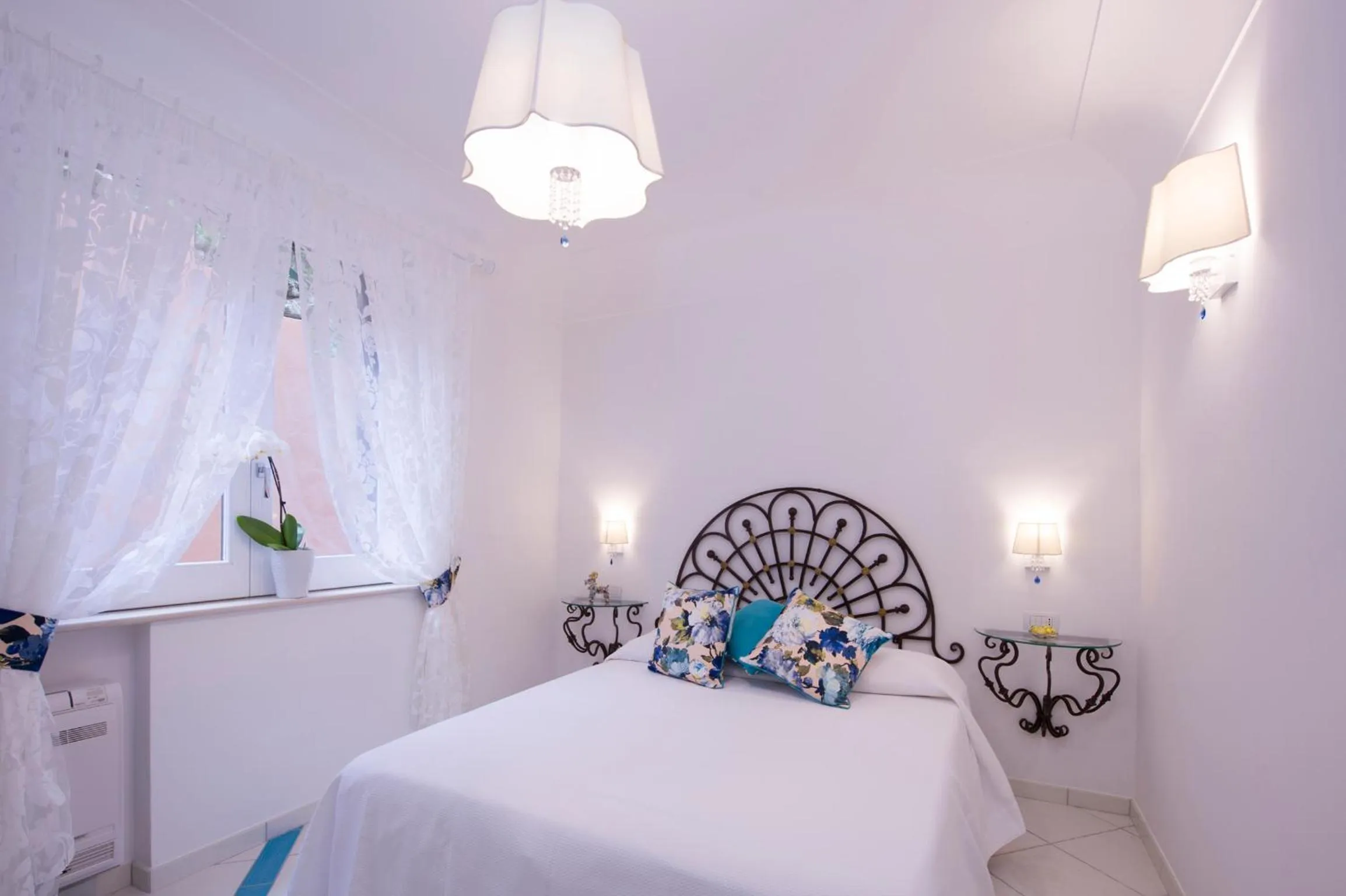 Photo of the whole room, Bed in La Valle Delle Ferriere