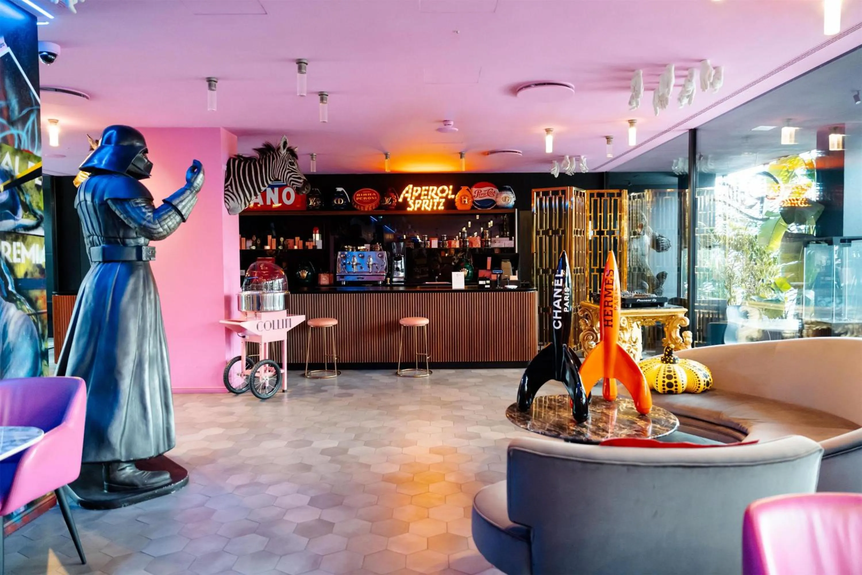 Lounge or bar in Collini Rooms, WorldHotels Crafted