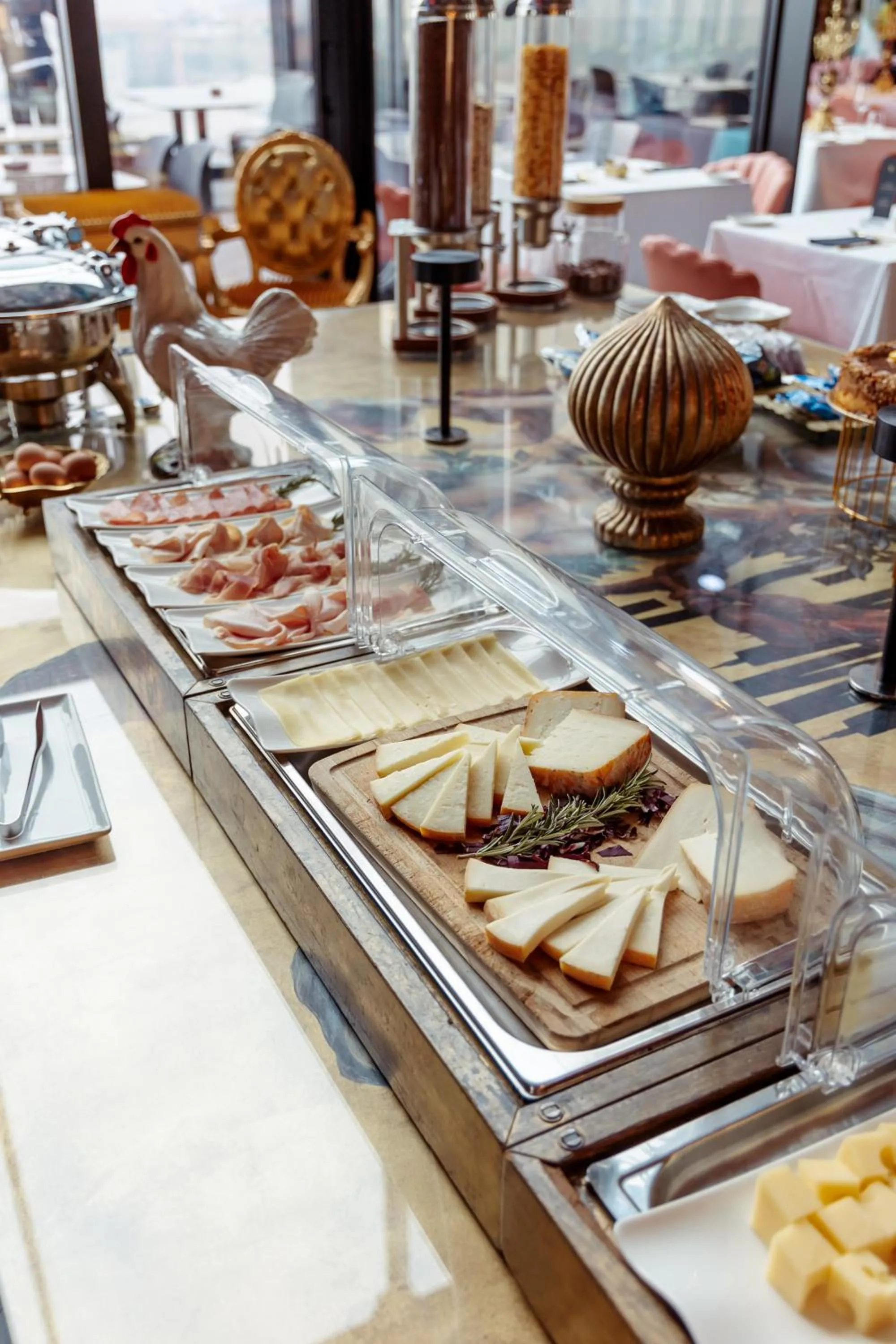 Restaurant/places to eat in Collini Rooms, WorldHotels Crafted