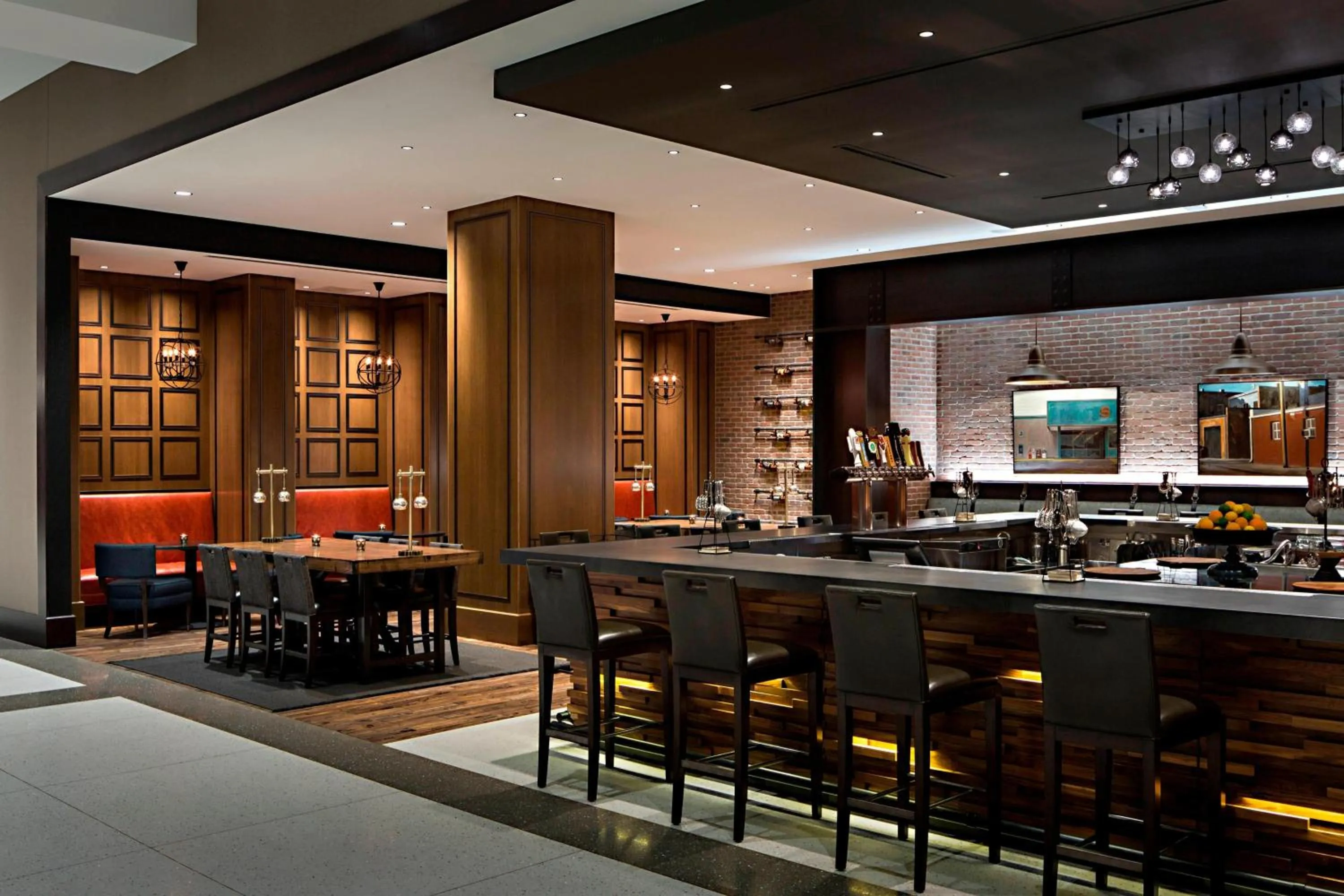 Restaurant/places to eat in Omaha Marriott Downtown at the Capitol District