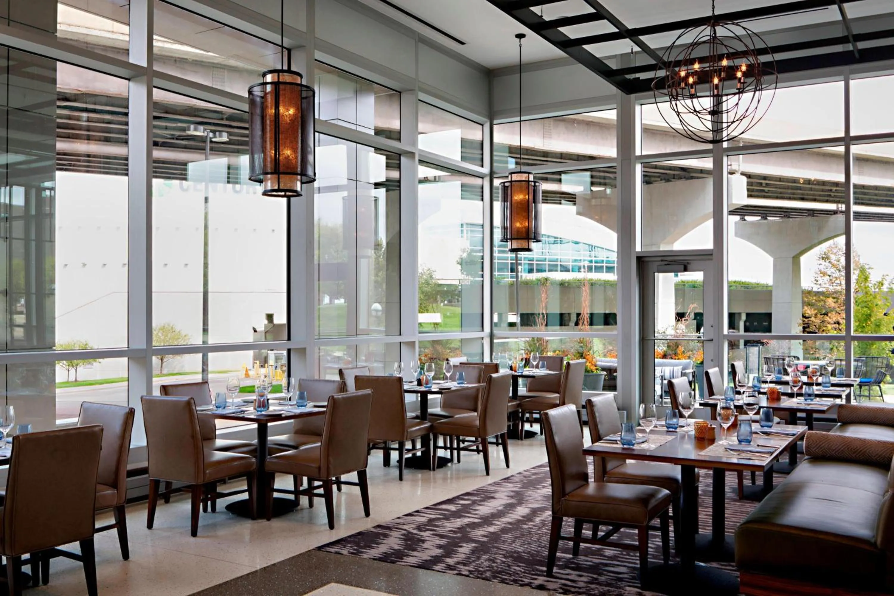 Restaurant/places to eat in Omaha Marriott Downtown at the Capitol District