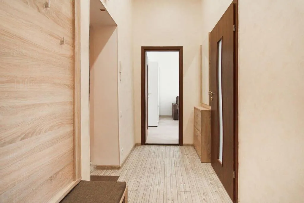 Decorative detail in center, Apartment on Deribasovskaya 10