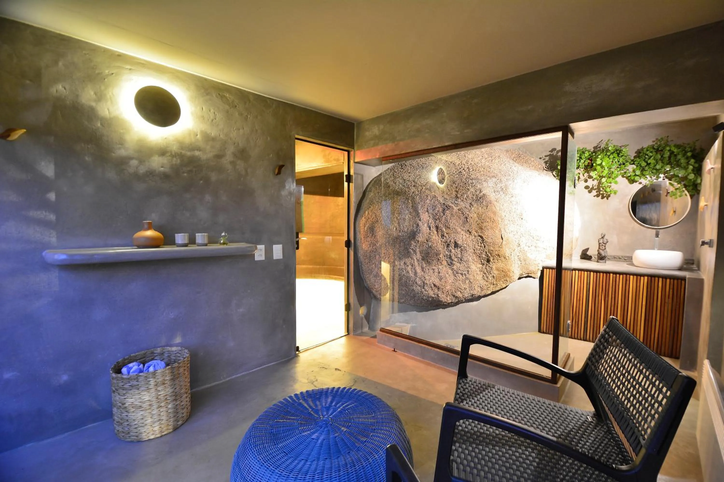 Sauna in Villa Gardena Suites