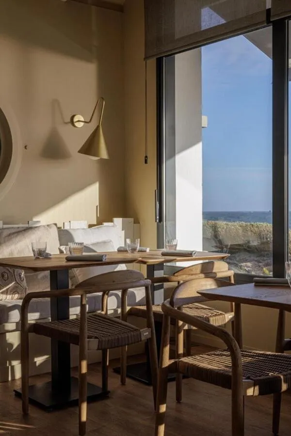 Food in Logis Hôtel & Restaurant LES MOUETTES - Larmor Plage, Proche de LORIENT