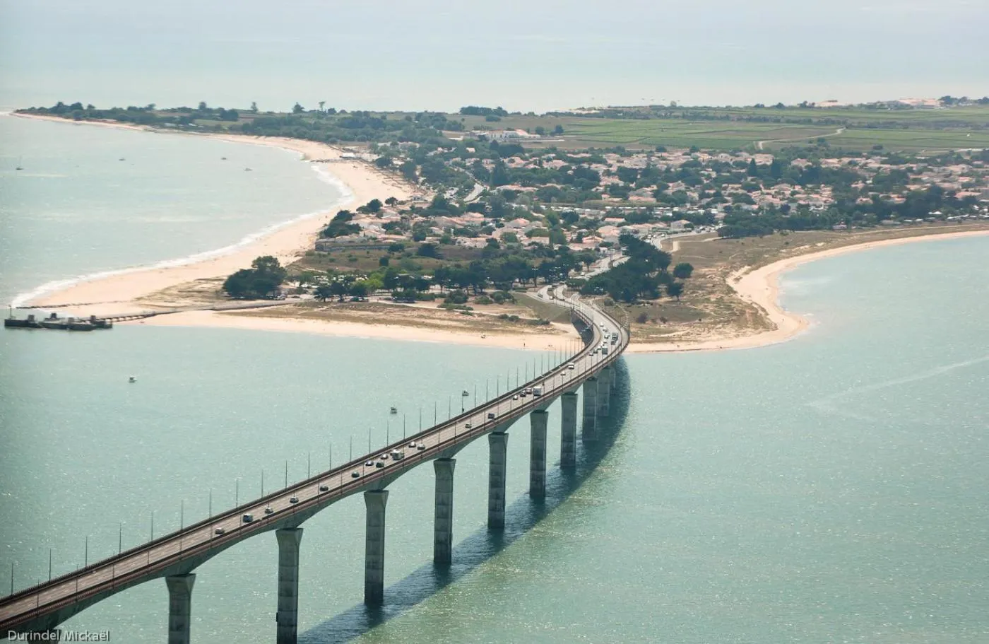 Hôtel Restaurant Le Grand Large - Face à la plage - Ile de Ré
