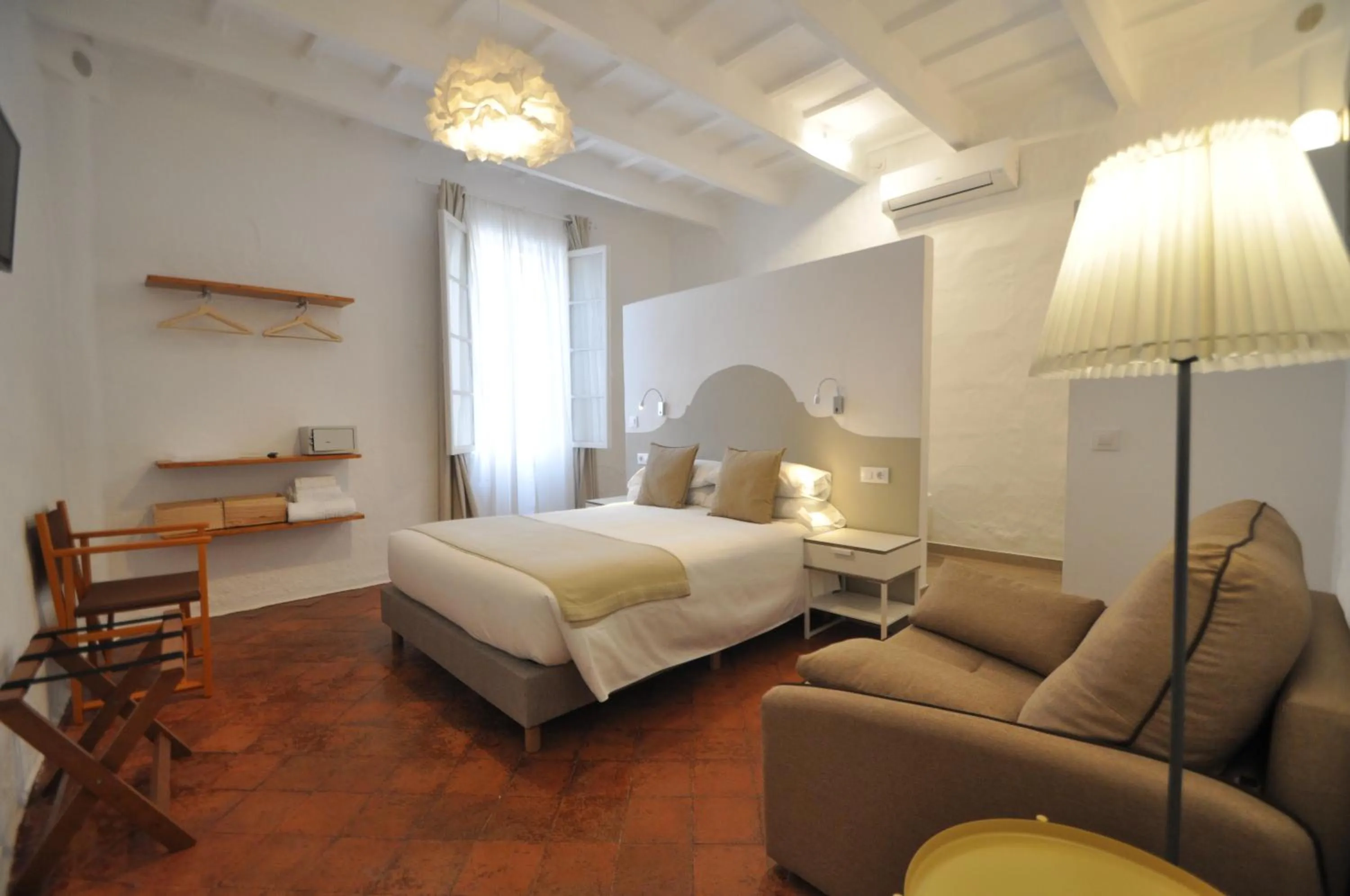 Photo of the whole room, Bed in Port Antic Ciutadella by My Rooms Hotels TI