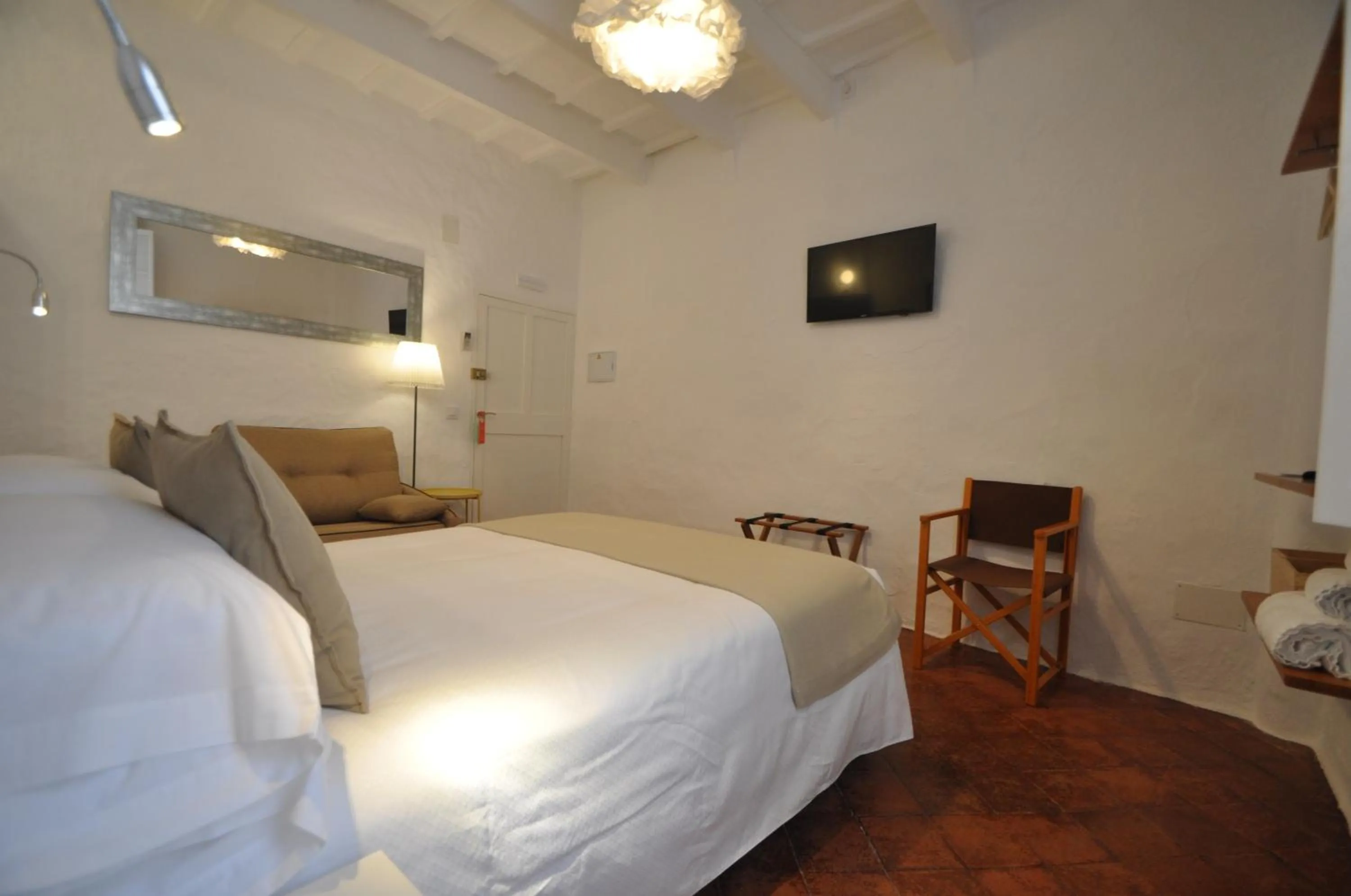 TV and multimedia, Bed in Port Antic Ciutadella by My Rooms Hotels TI