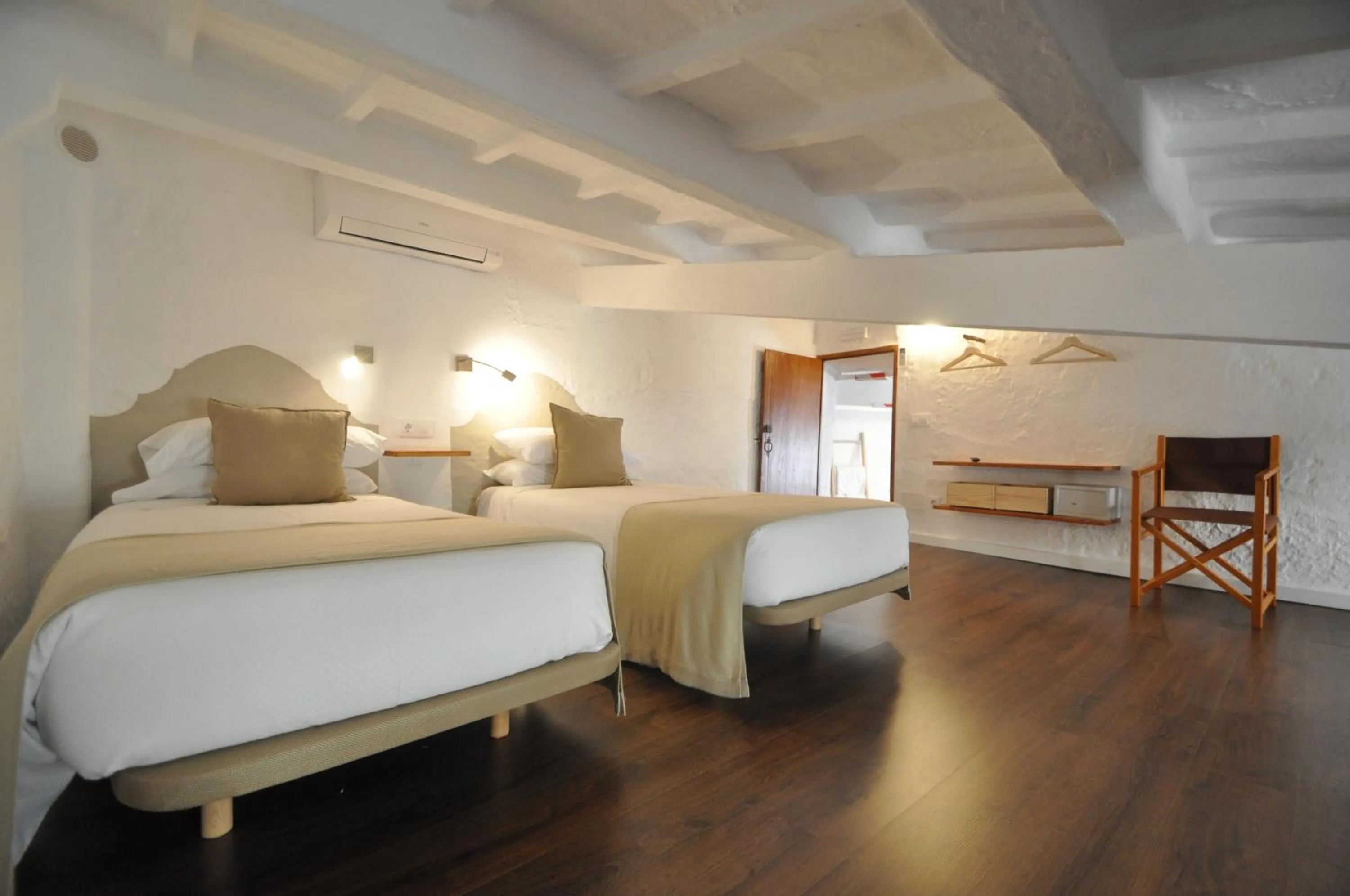 Photo of the whole room, Bed in Port Antic Ciutadella by My Rooms Hotels TI