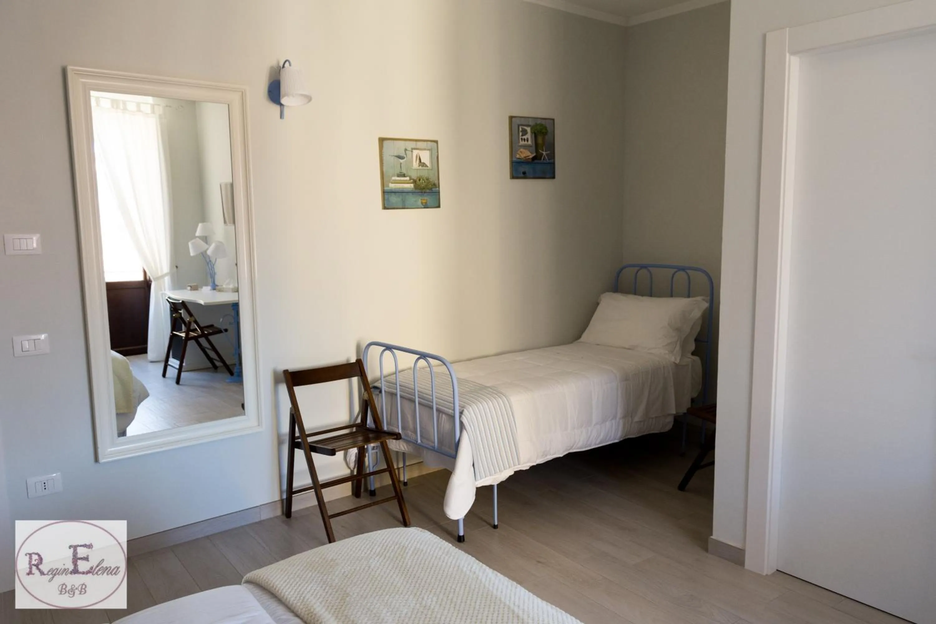 Bed in ReginElena B&B